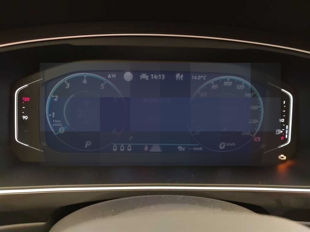 Volkswagen Tiguan R-Line 2.0 TSI DSG 4MOTION BusinessPremiu foto 10