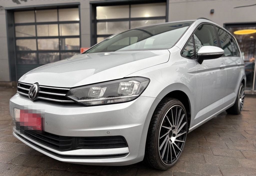 Volkswagen Touran Comfortline BMT *7-SITZER/AHK/NAVI* foto 3
