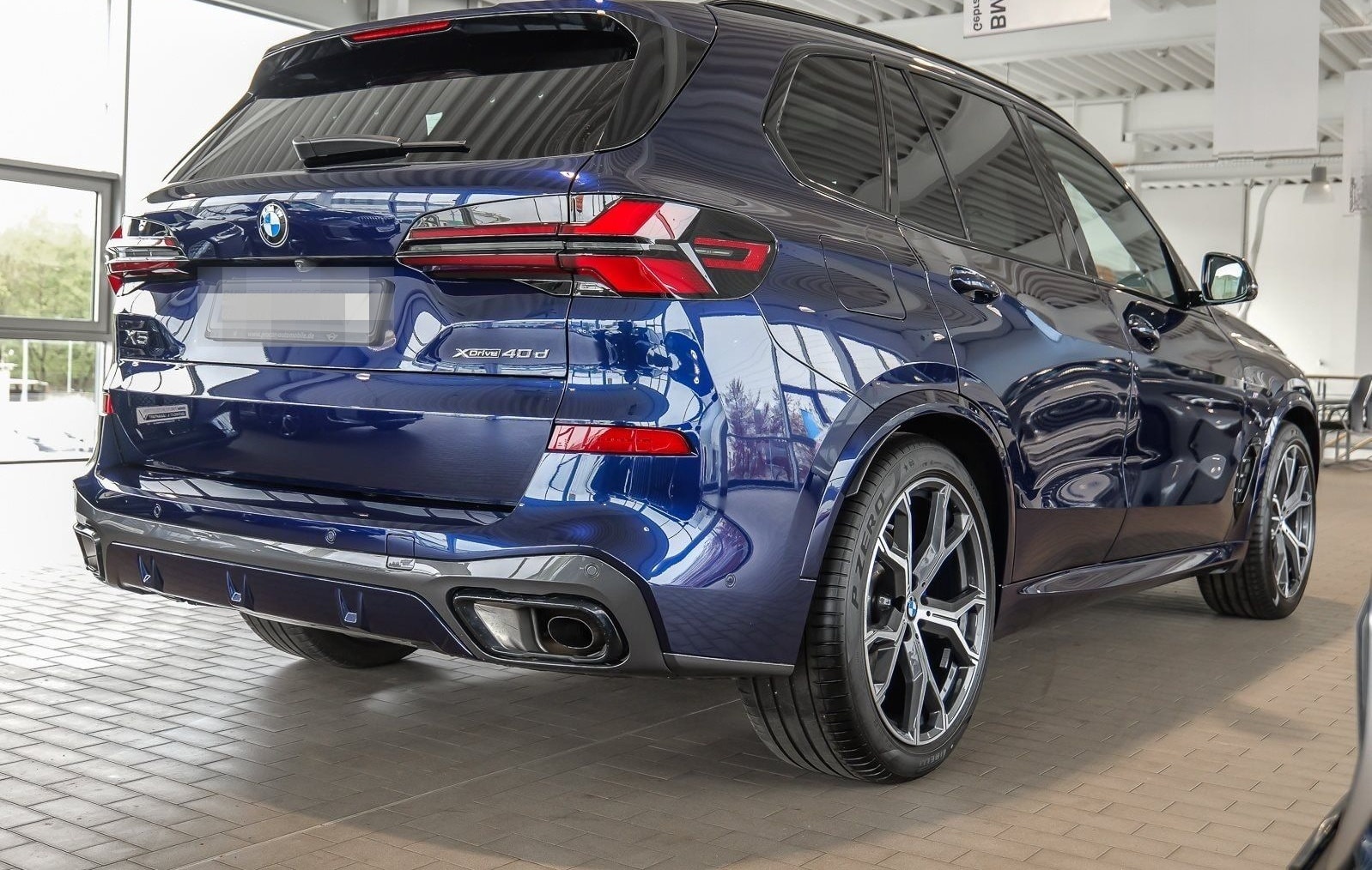 BMW X5 xDrive40d MSportPro 7-Sitz AHK Pano Luftfeder foto 2