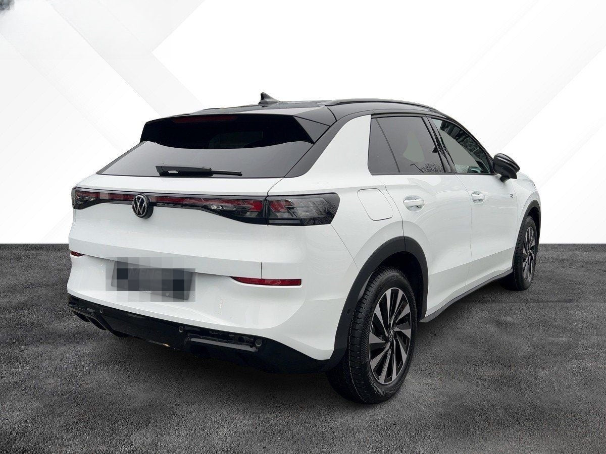 Volkswagen T-Roc 1.5 eTSI DSG R-Line Nav BlackStyle HUD 360 foto 5