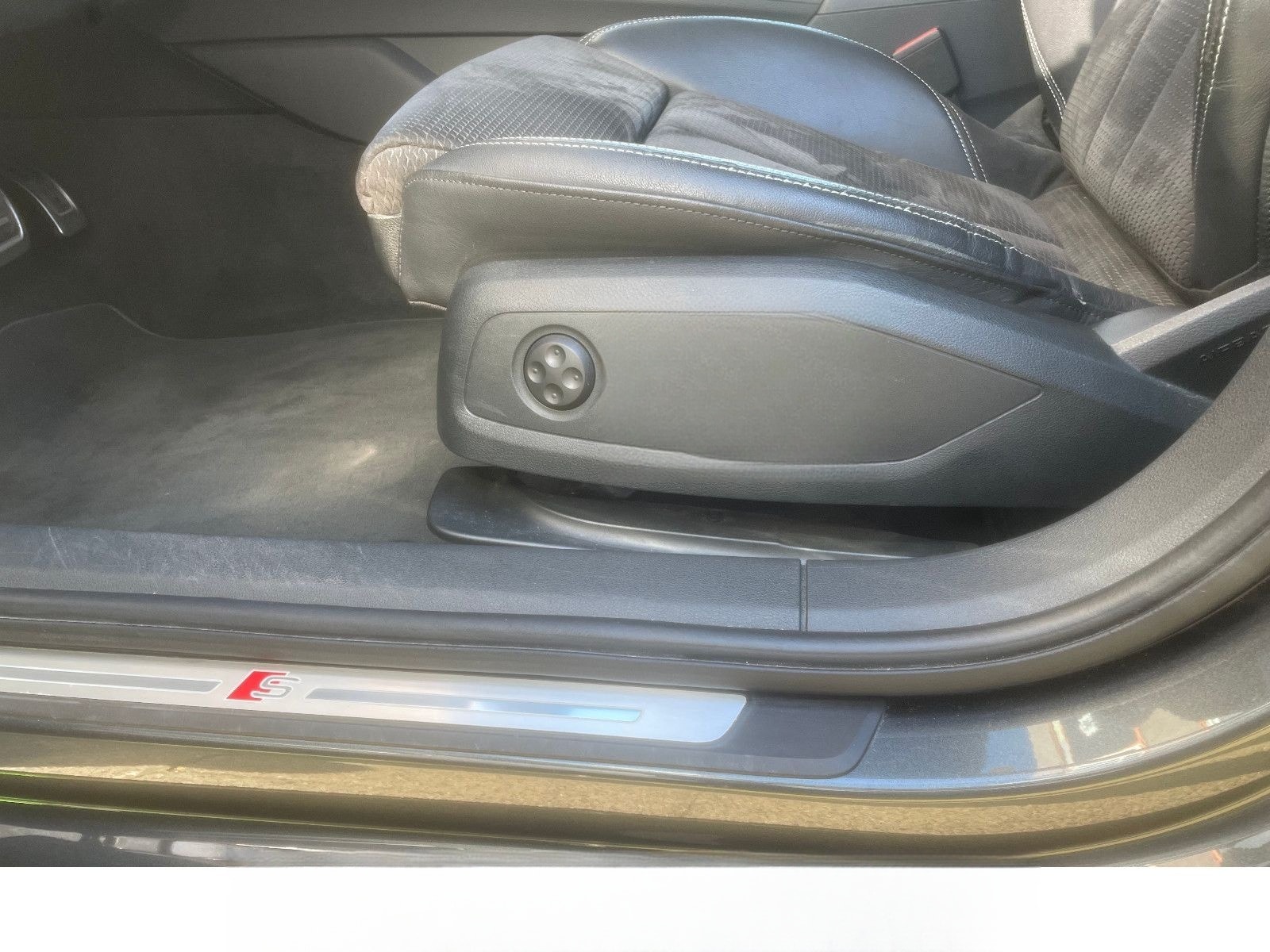 Audi A4 2.0 TFSI Sport Avant LED CAM Navi AHK STH foto 11