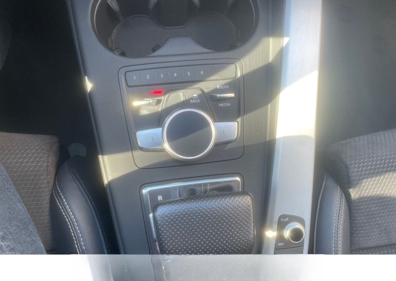 Audi A4 2.0 TFSI Sport Avant LED CAM Navi AHK STH foto 20