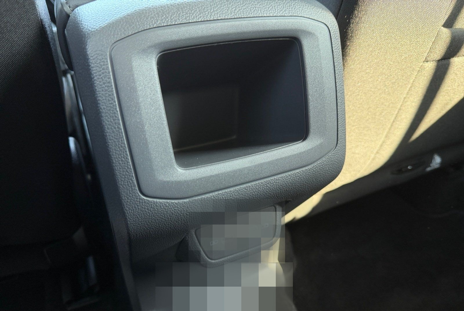 Volkswagen T-Cross United 1.0 TSI ACC PDC NAVI DAB SHZ foto 22