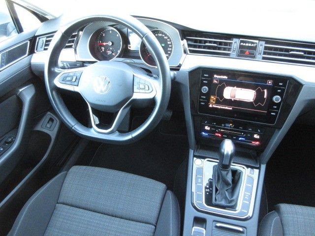 Volkswagen Passat Variant Nav AHK Pano E-Klappe Matrix-LED foto 10