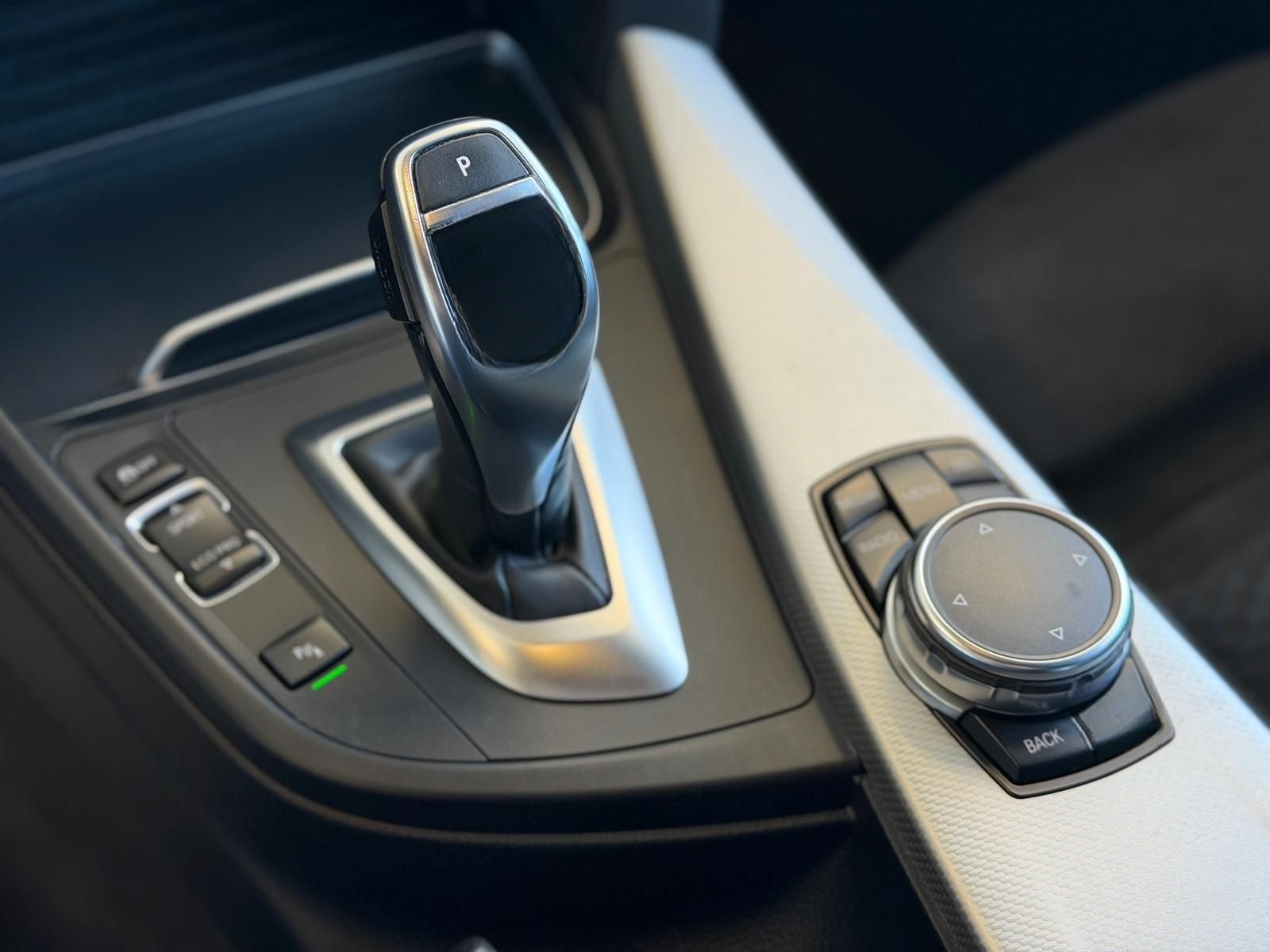 BMW 420d GRAN COUPE M-SPORT LED NAVI HUD HIFI AHK 19 foto 15