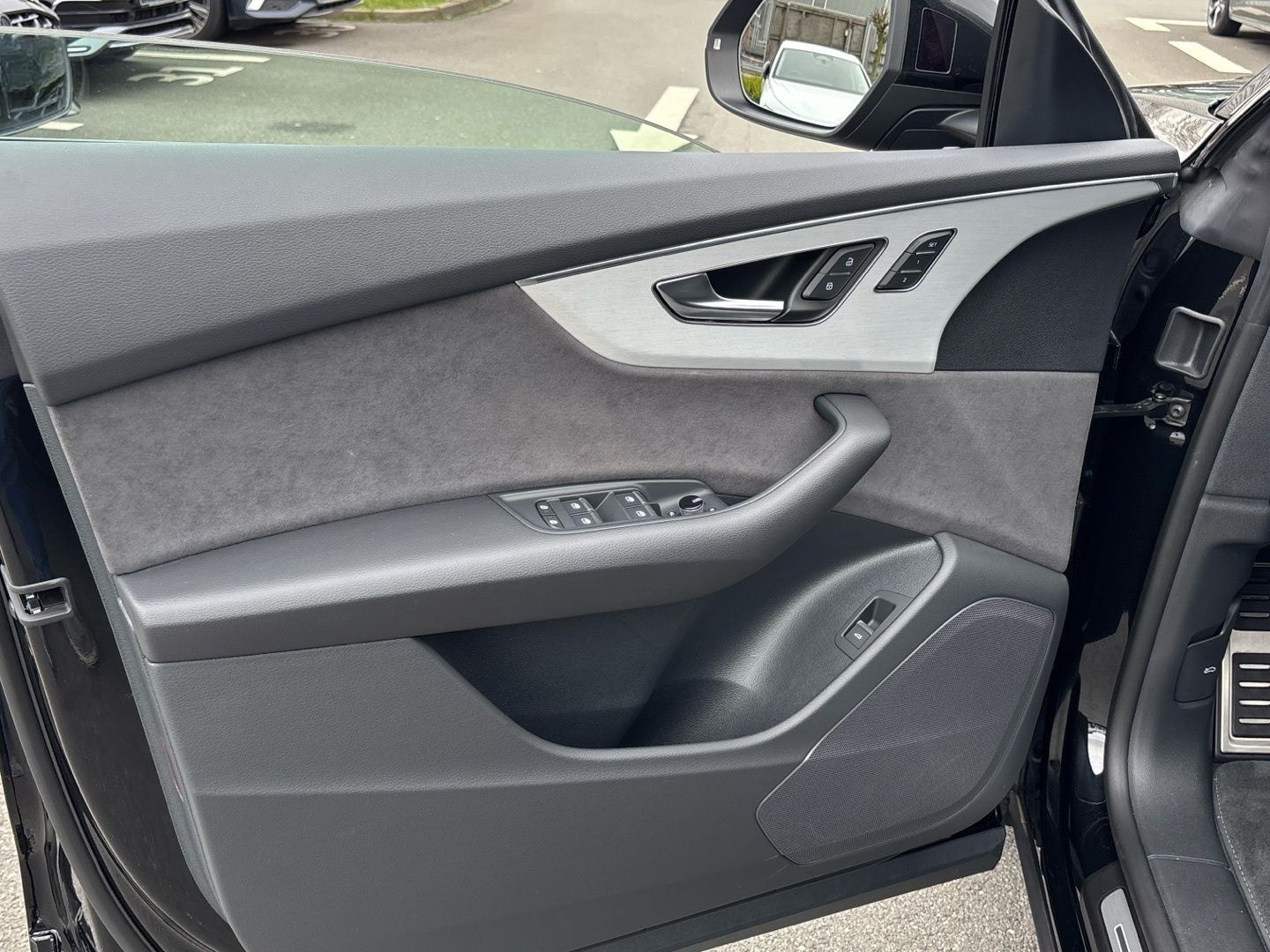 Audi Q8 50 TDI quattro Navi Matrix ACC Massage Memory foto 12