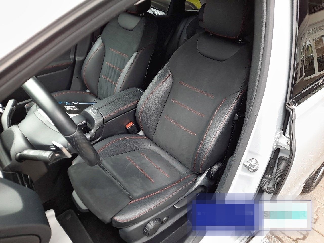 Mercedes-Benz B 180 (BM 247) B 180 (247.084) foto 9