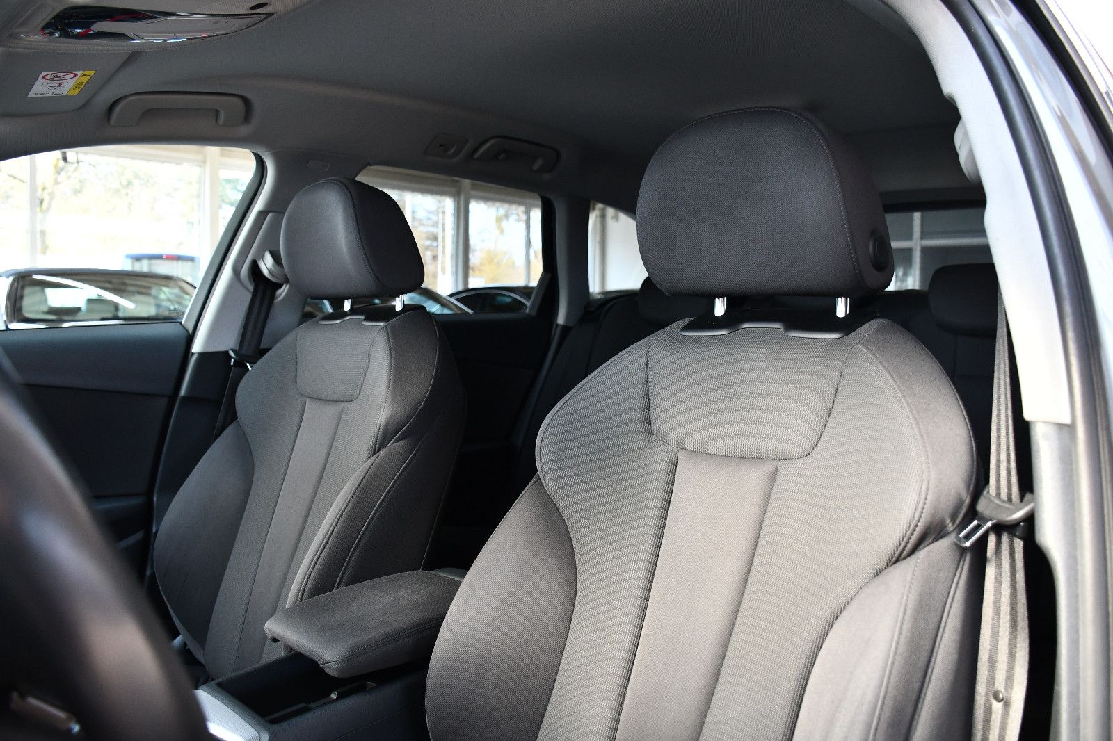 Audi A4 Avant sport Aut. S-Line MMI Virtual Akustik foto 11