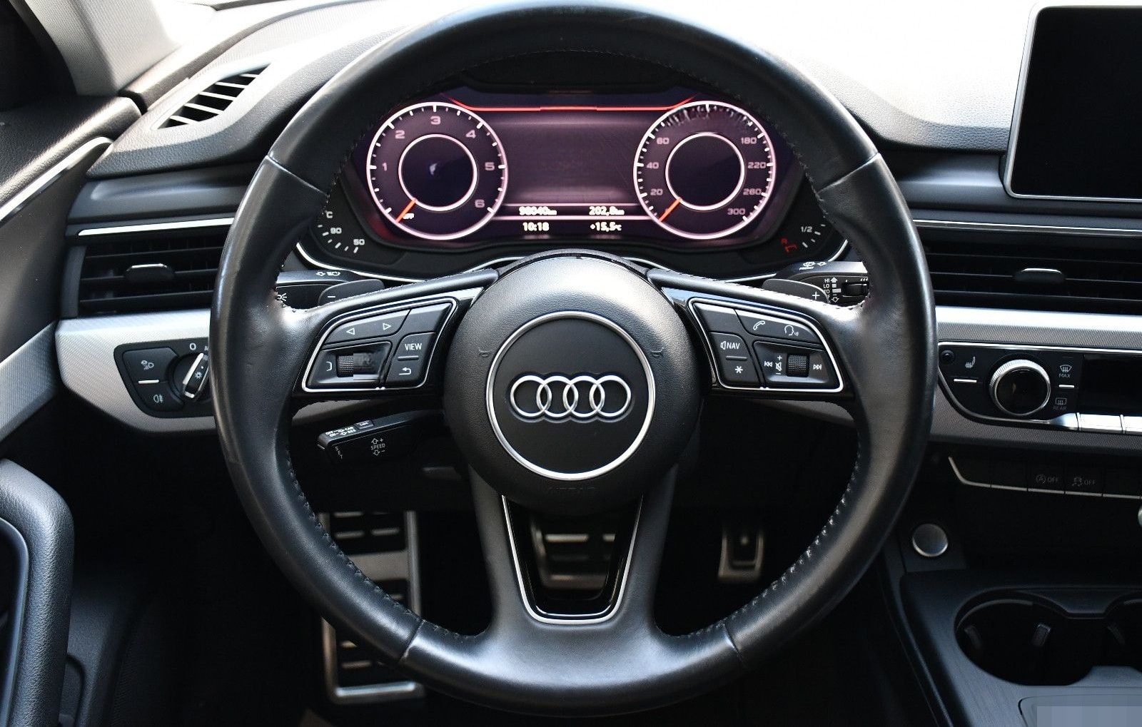 Audi A4 Avant sport Aut. S-Line MMI Virtual Akustik foto 16