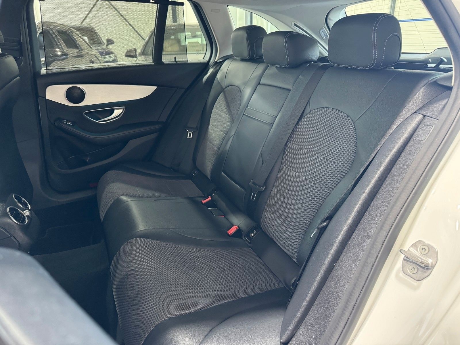 Mercedes-Benz C 220 BT 9G | HUD | AHK | SHZ | SH | ILS foto 11