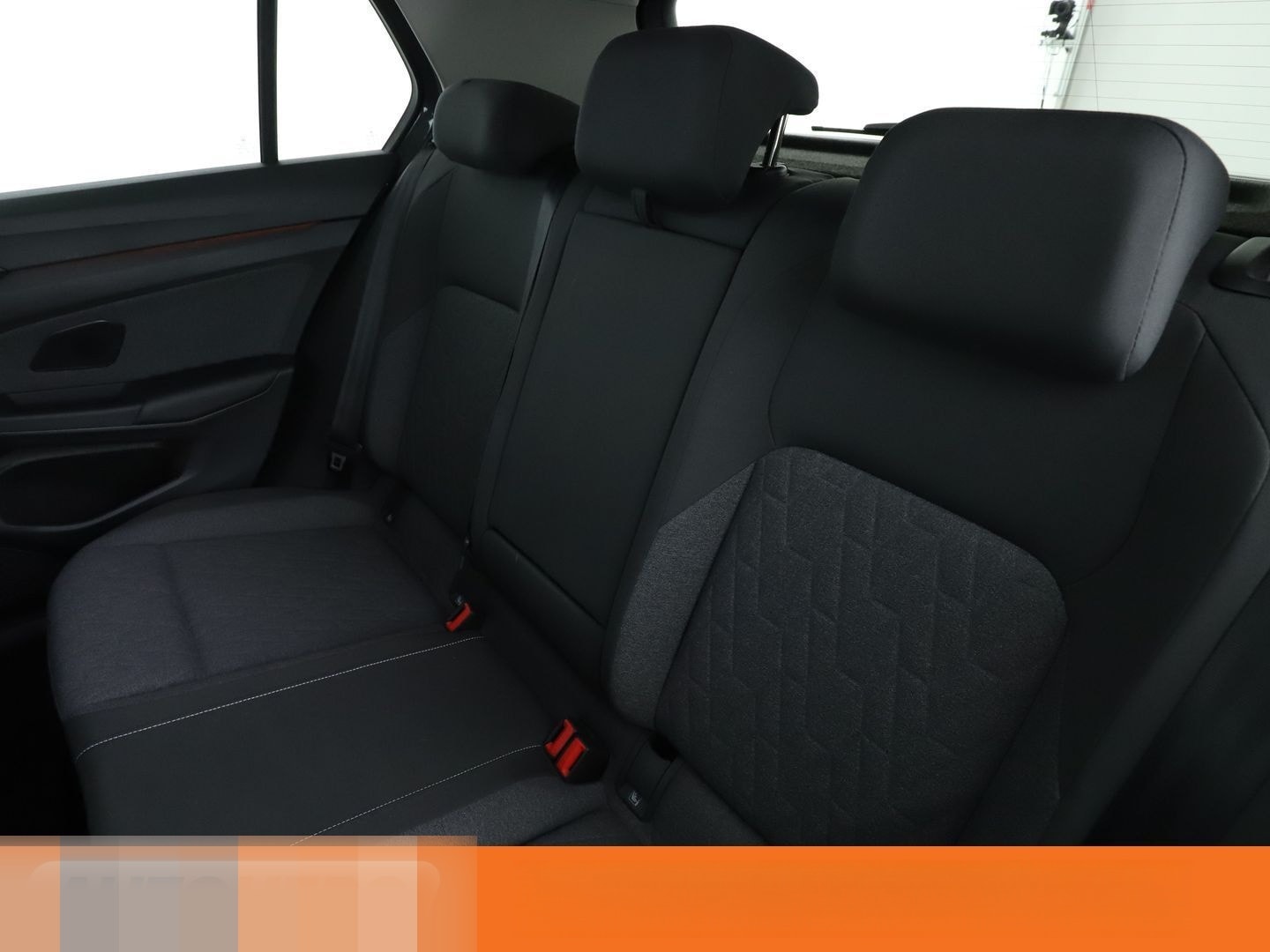 Volkswagen Golf VIII 1.0 eTSI Move Aut.*NAVI*LED*ACC*PDC* foto 14