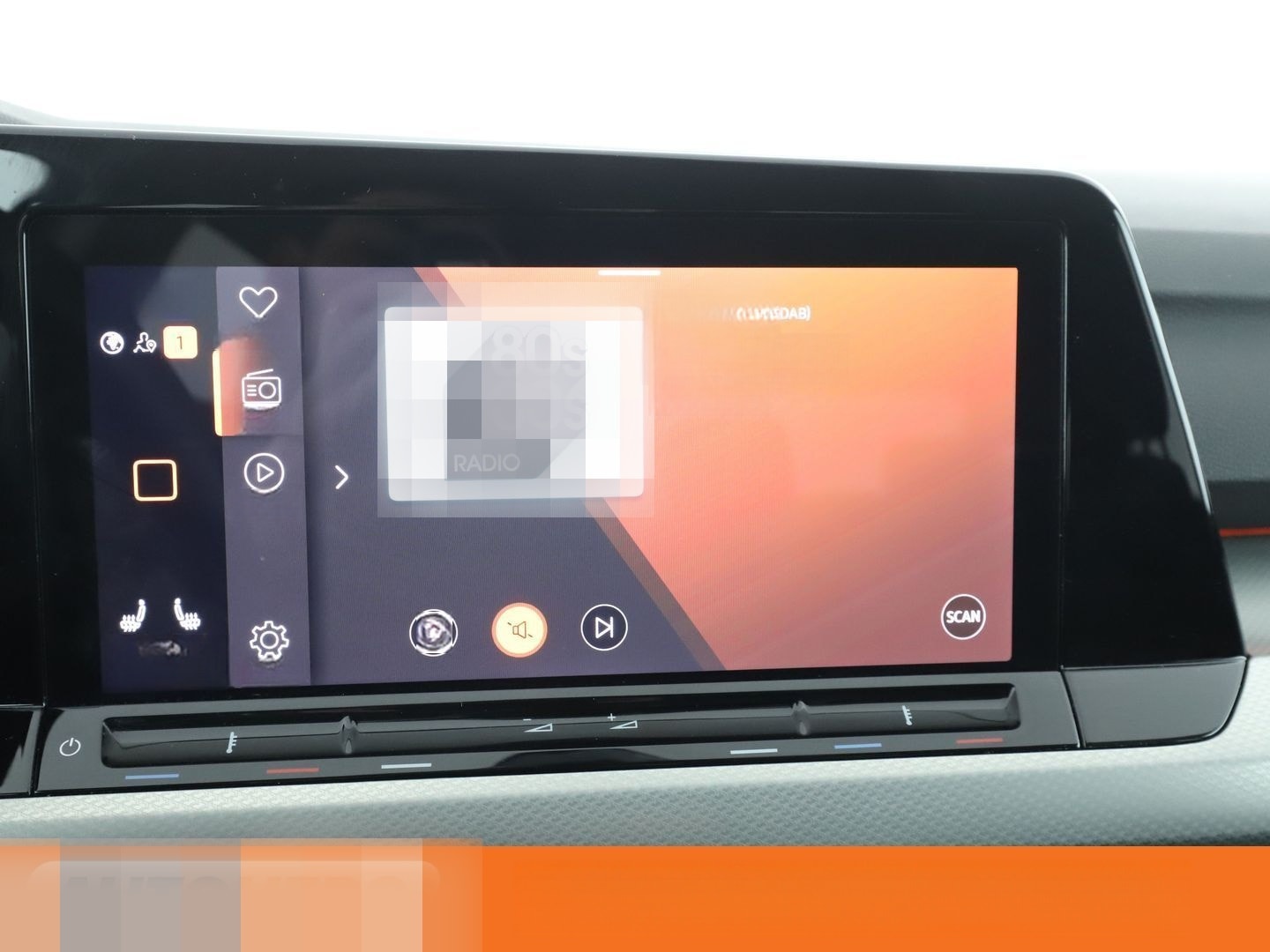 Volkswagen Golf VIII 1.0 eTSI Move Aut.*NAVI*LED*ACC*PDC* foto 21