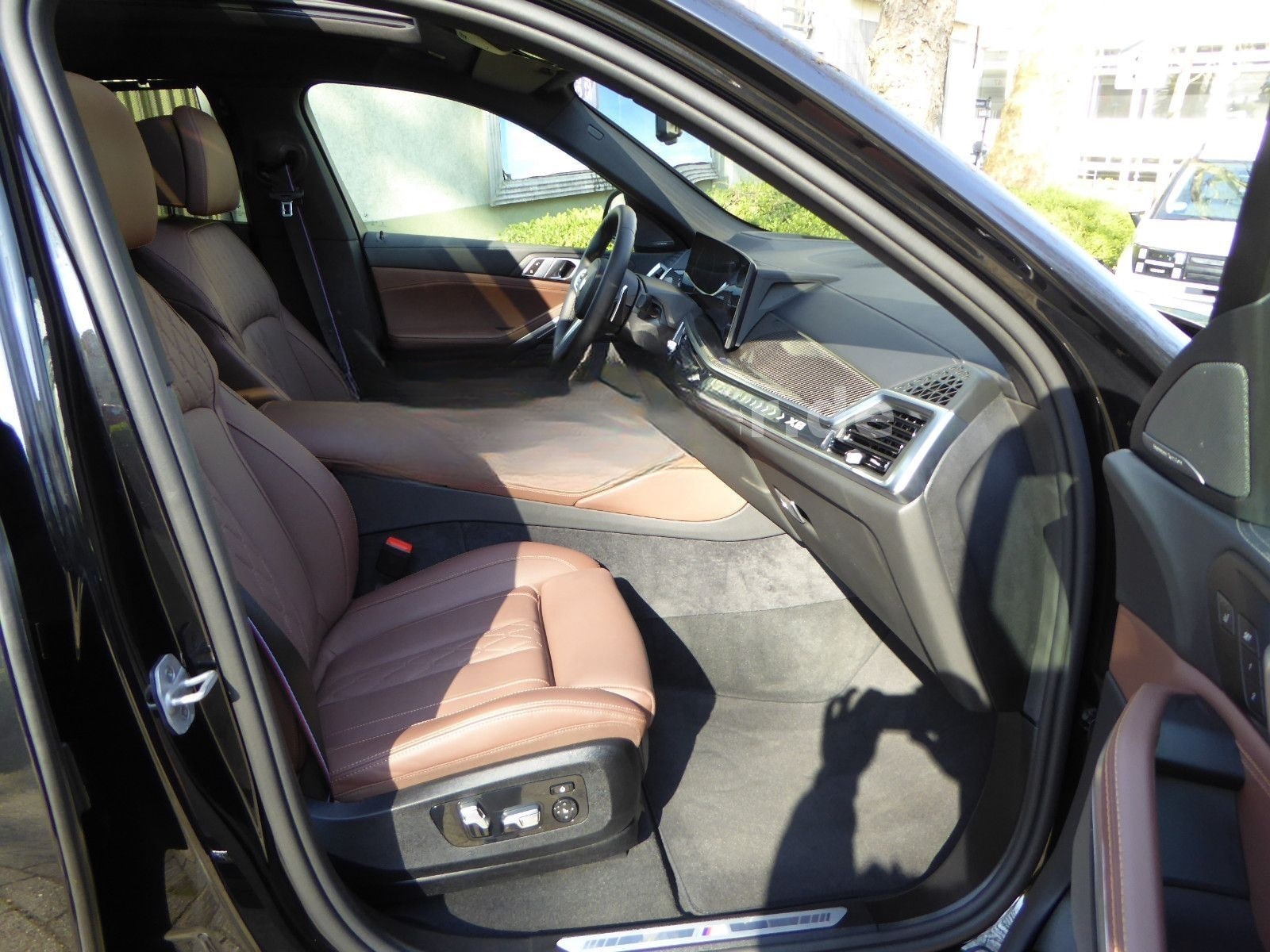 BMW X6 40d M Sport Pro/Leder Coffee/Pano/AHK/22/Luft foto 16