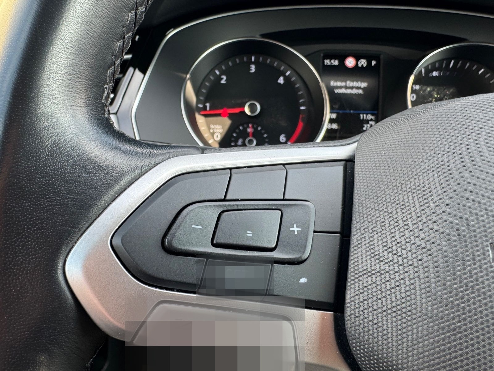 Volkswagen Passat Var Business 2.0TDI AHK Kamera TravelAss foto 12