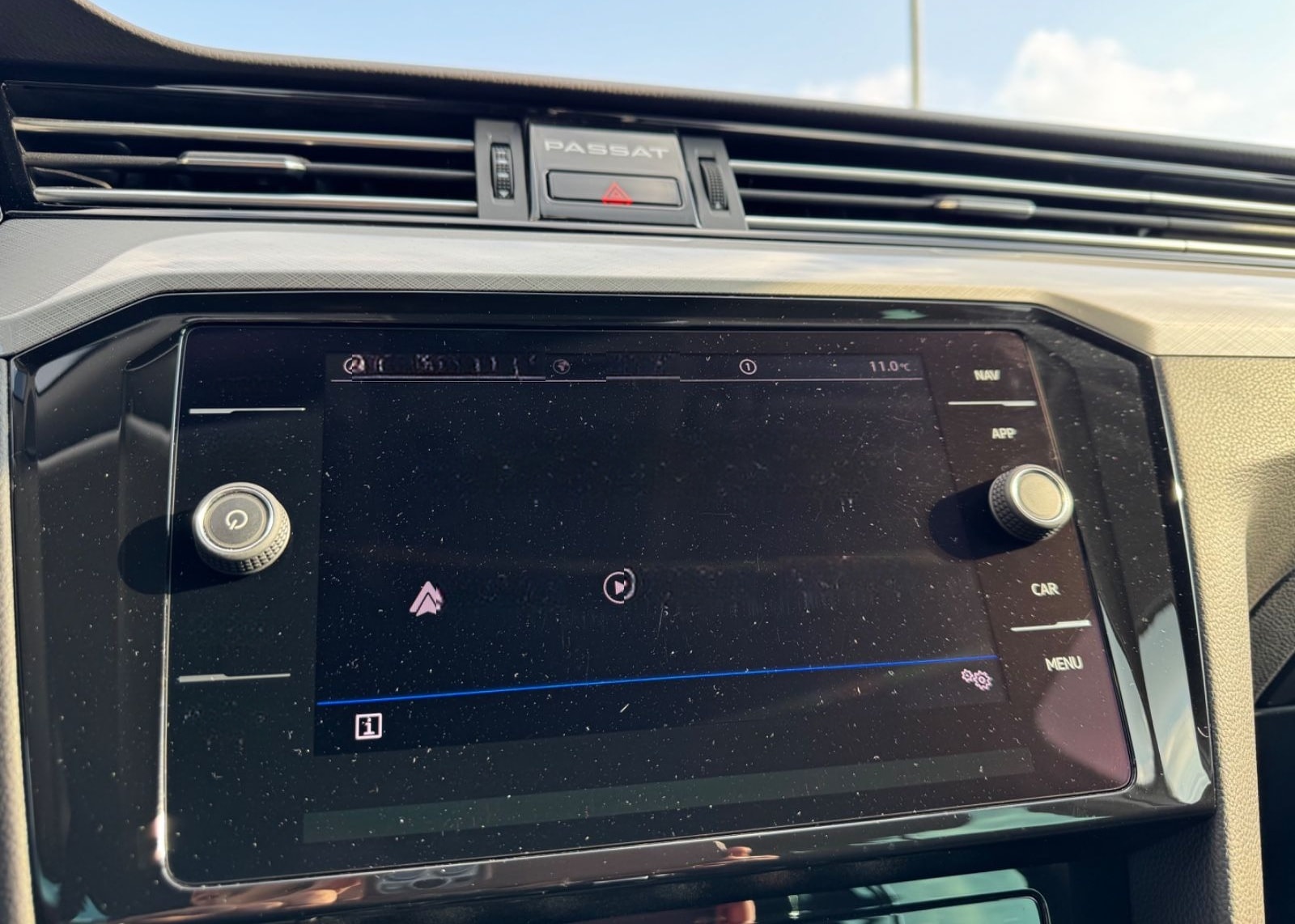 Volkswagen Passat Var Business 2.0TDI AHK Kamera TravelAss foto 15