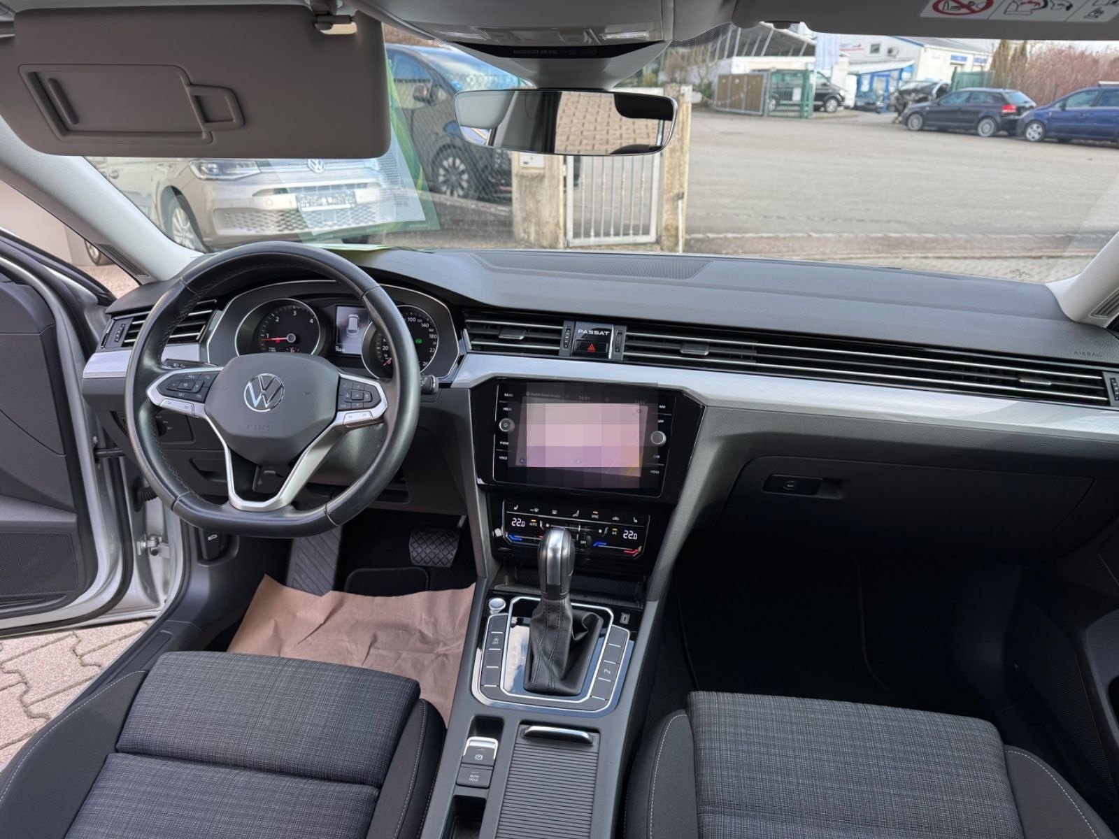 Volkswagen Passat Var Business 2.0TDI AHK Kamera TravelAss foto 22