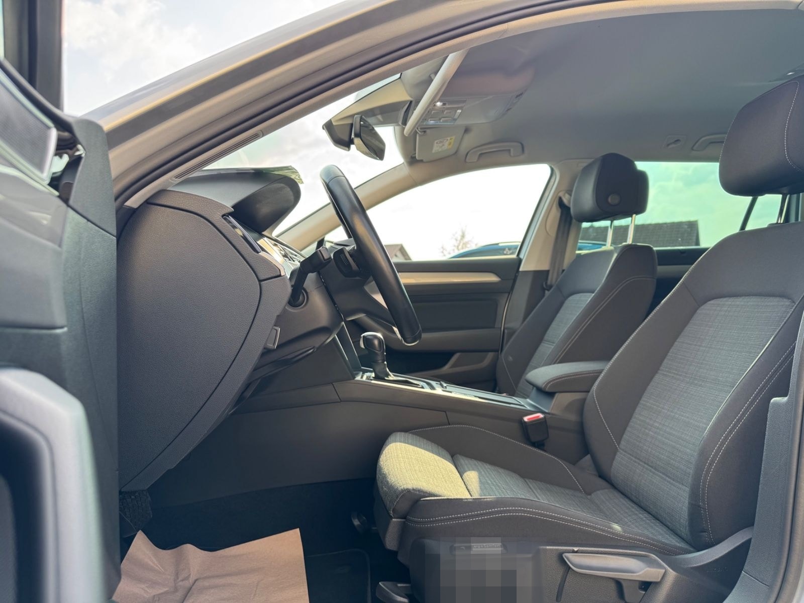 Volkswagen Passat Var Business 2.0TDI AHK Kamera TravelAss foto 8