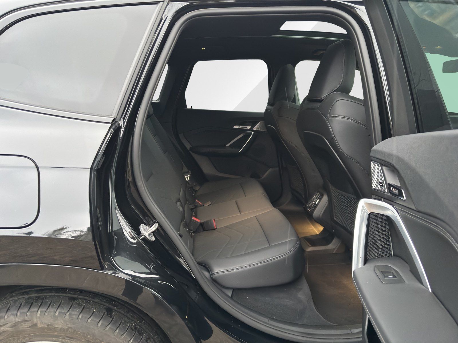 BMW iX1 xDrive30 M Sport | AHK | Memory | HarmanK |  foto 12