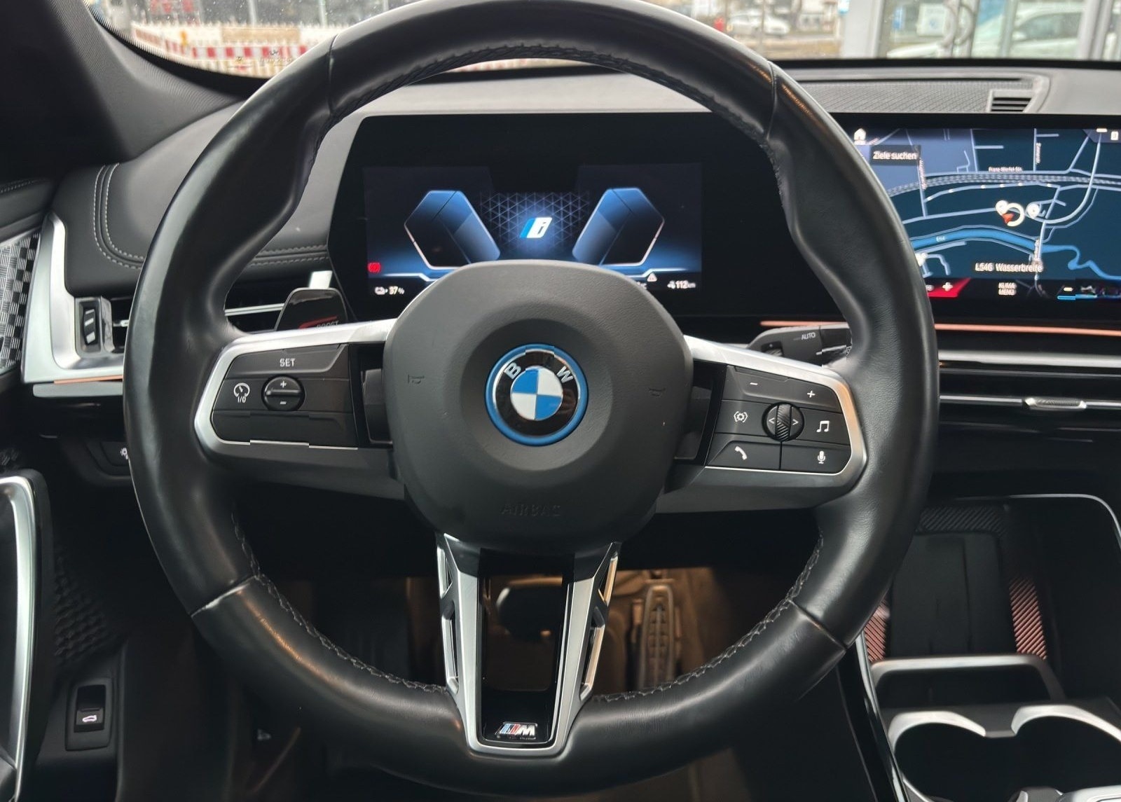 BMW iX1 xDrive30 M Sport | AHK | Memory | HarmanK |  foto 14