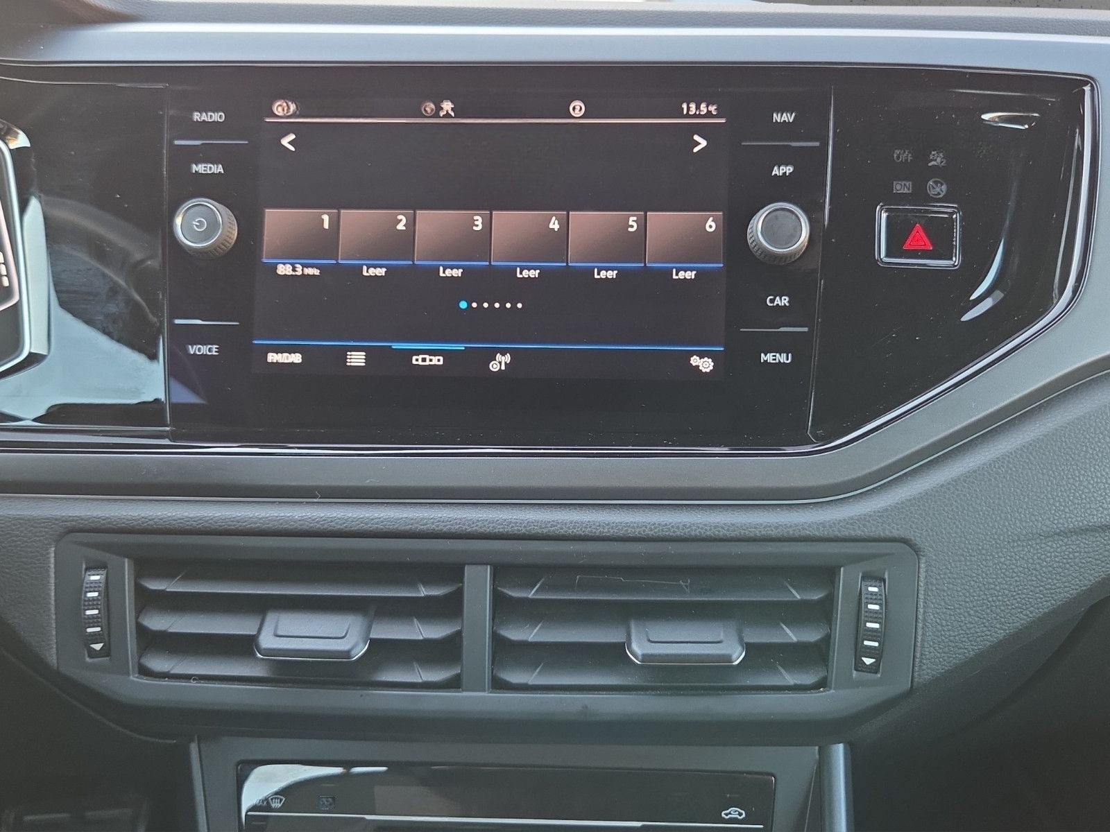 Volkswagen Polo 1.0 TSI 110PS DSG R-Line MatrixLED|Navi|SHZ foto 16