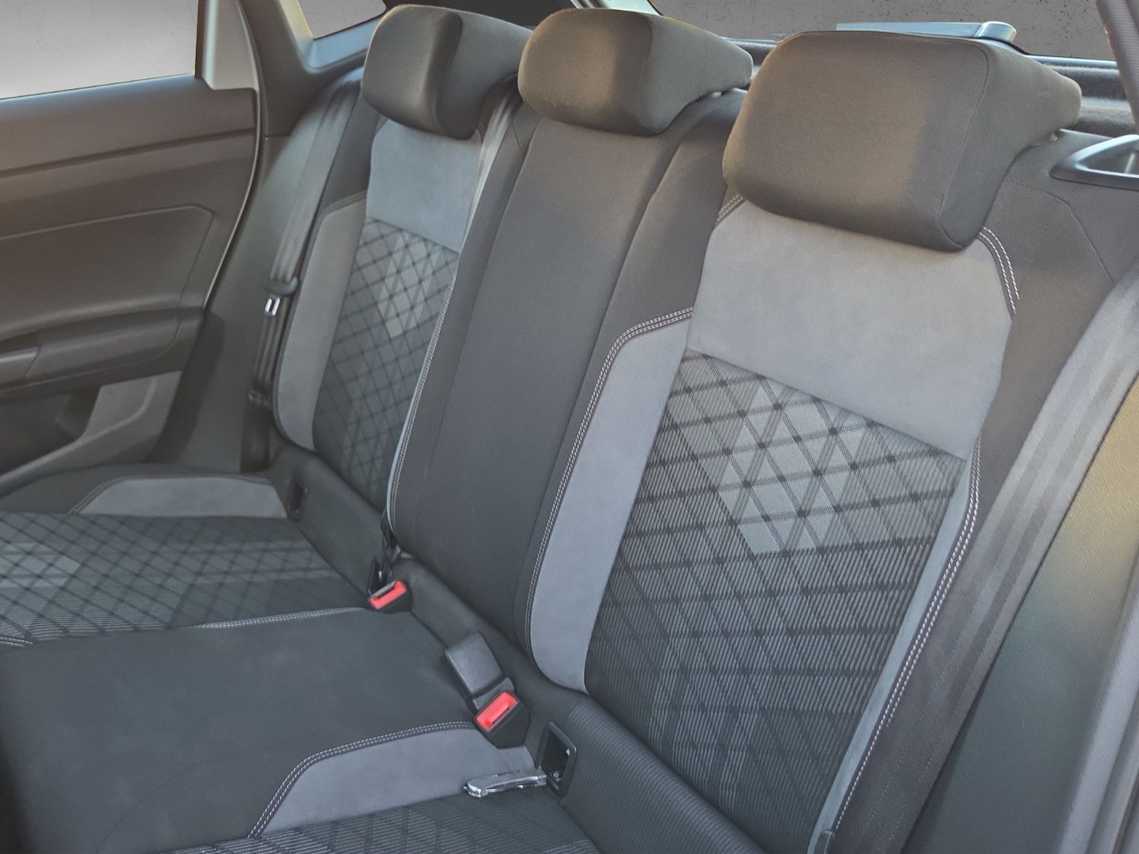 Volkswagen Polo 1.0 TSI 110PS DSG R-Line MatrixLED|Navi|SHZ foto 17