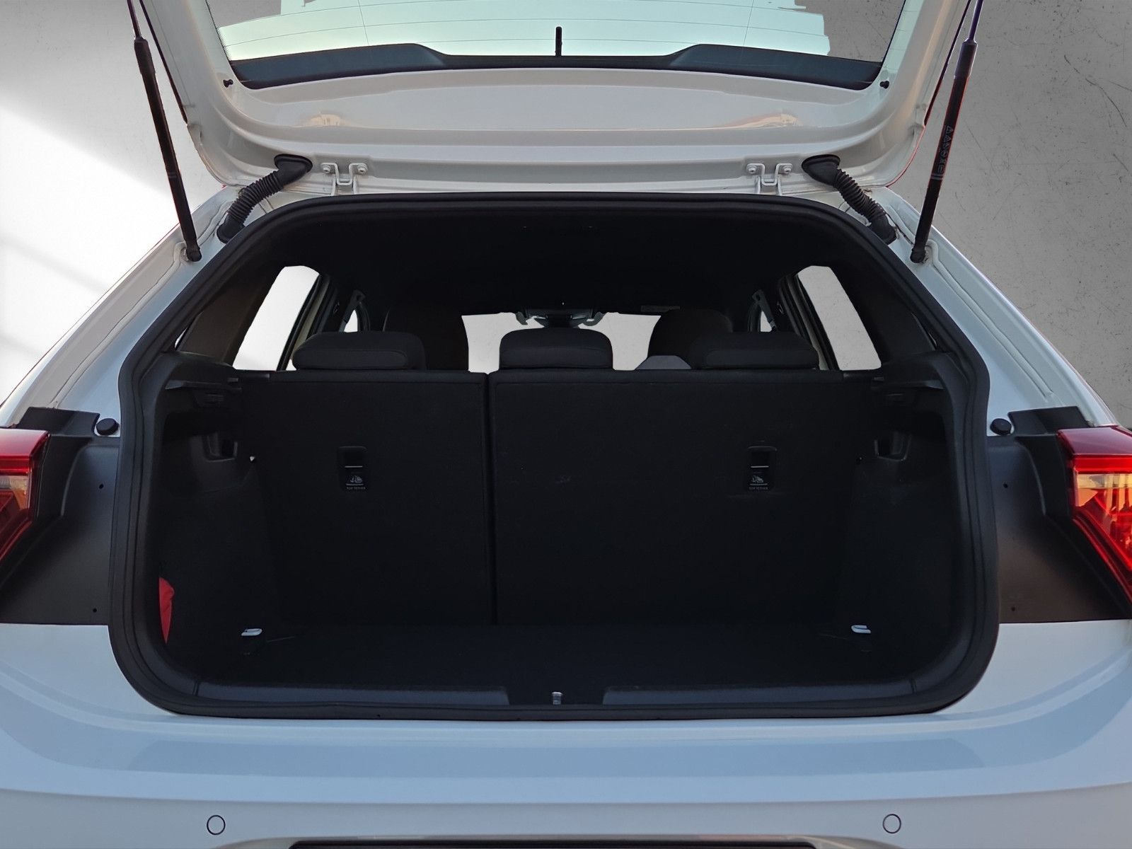 Volkswagen Polo 1.0 TSI 110PS DSG R-Line MatrixLED|Navi|SHZ foto 18