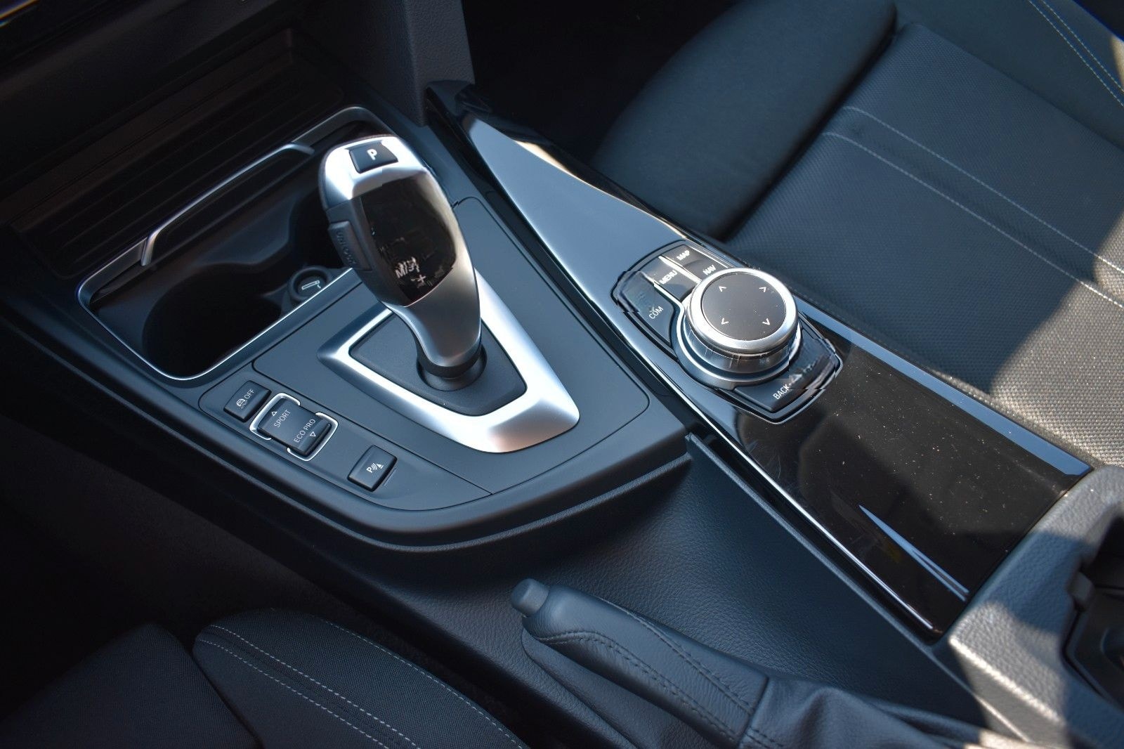 BMW 320 d Touring Sport Line Automatik AHK foto 21