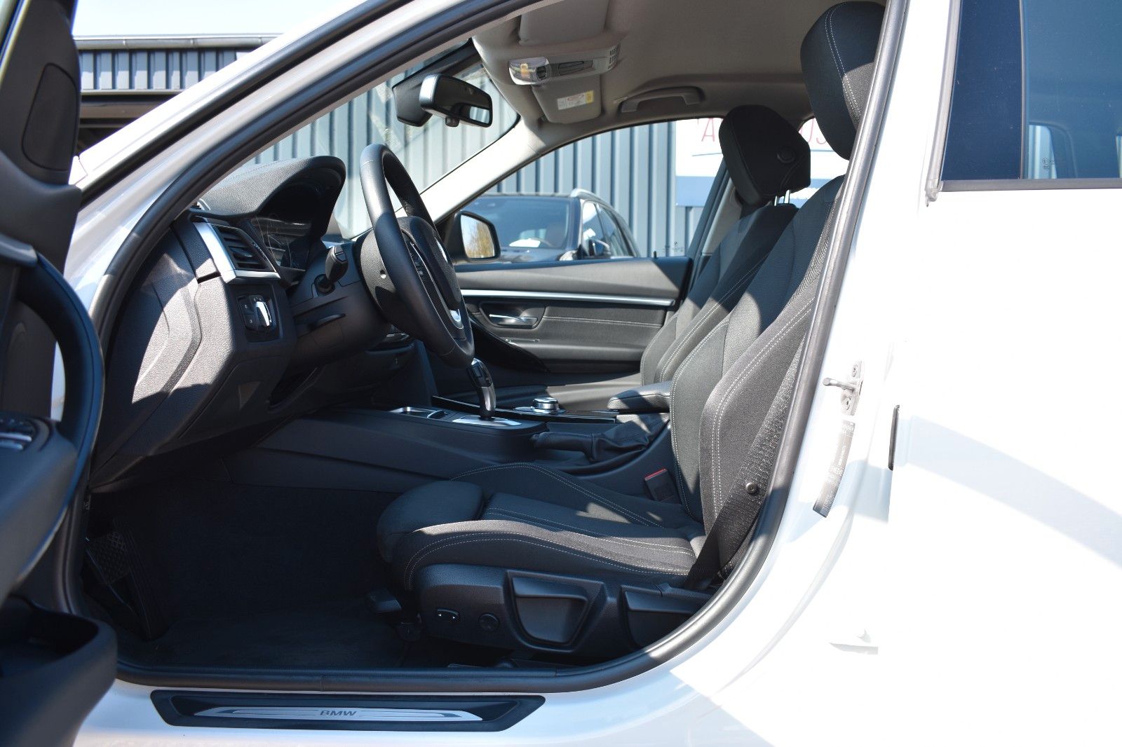 BMW 320 d Touring Sport Line Automatik AHK foto 10