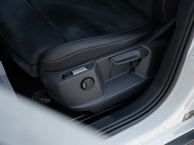 Volkswagen T-Roc Style TSI DSG AHK Navi Kamera ergoSitz foto 16