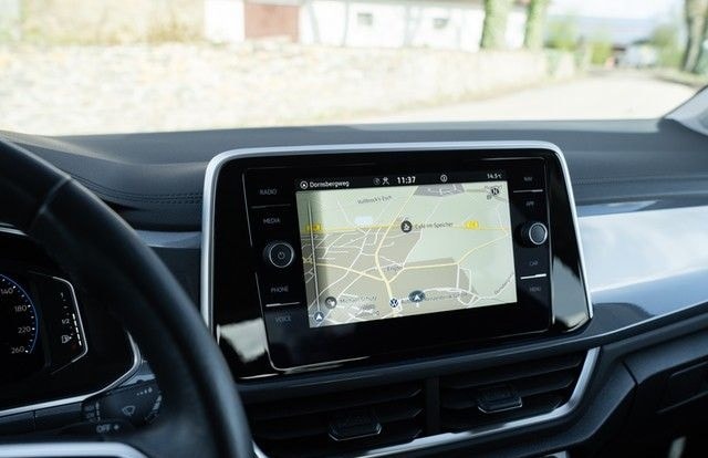 Volkswagen T-Roc Style TSI DSG AHK Navi Kamera ergoSitz foto 10