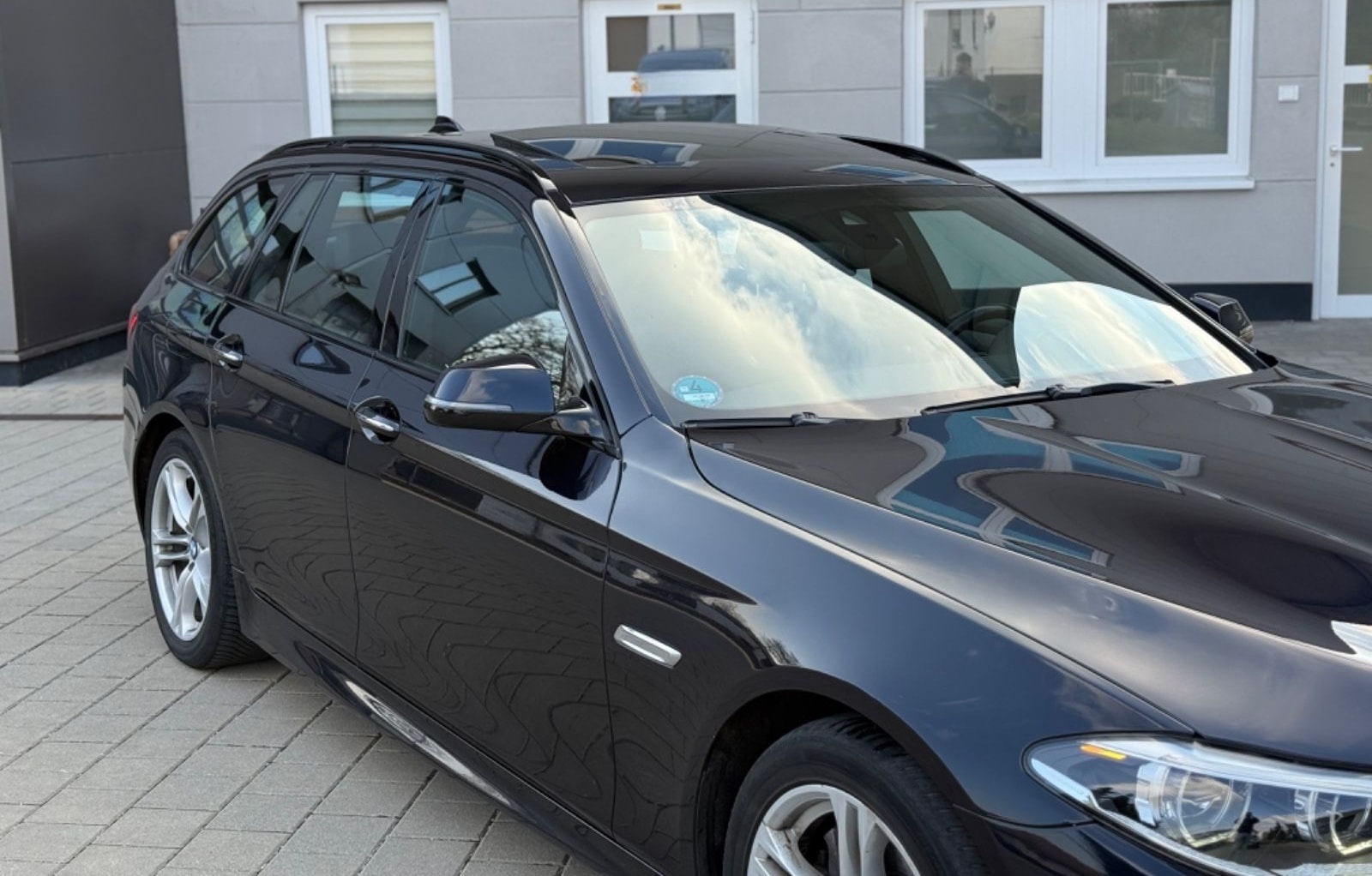 BMW 530d 5 Touring 530 d xDrive M-Paket/Pano/Service foto 17
