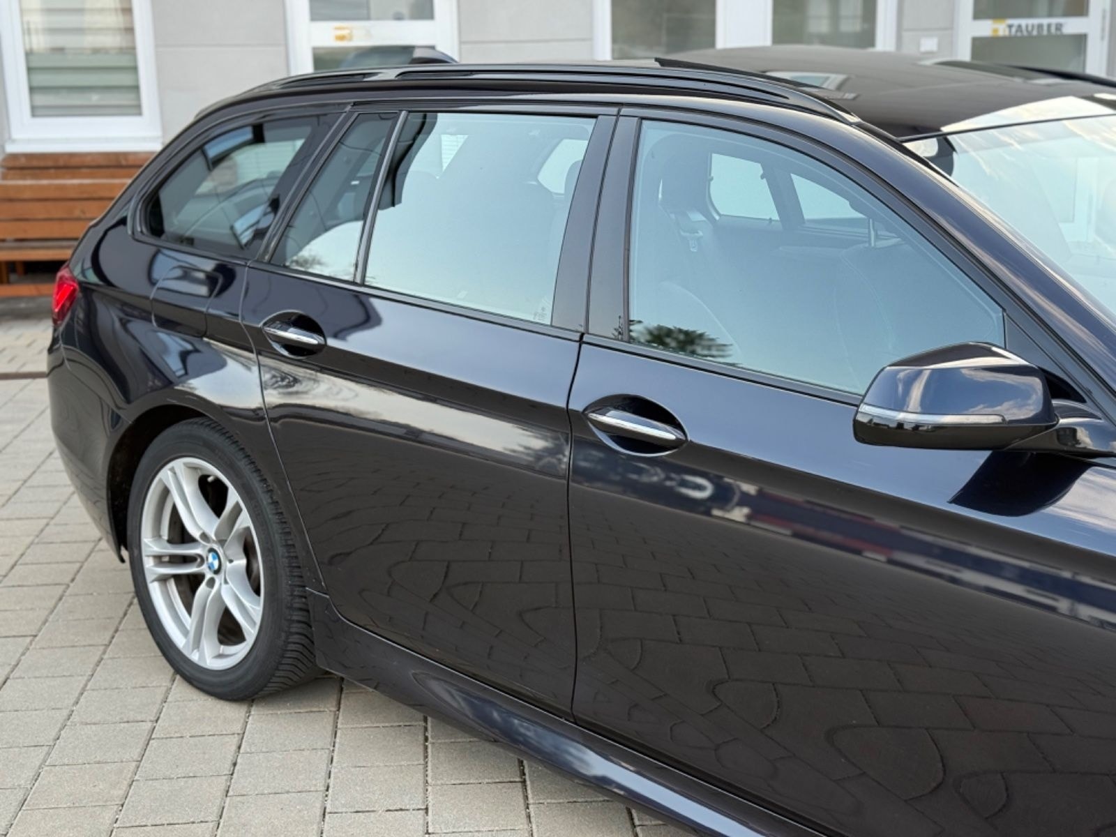 BMW 530d 5 Touring 530 d xDrive M-Paket/Pano/Service foto 19