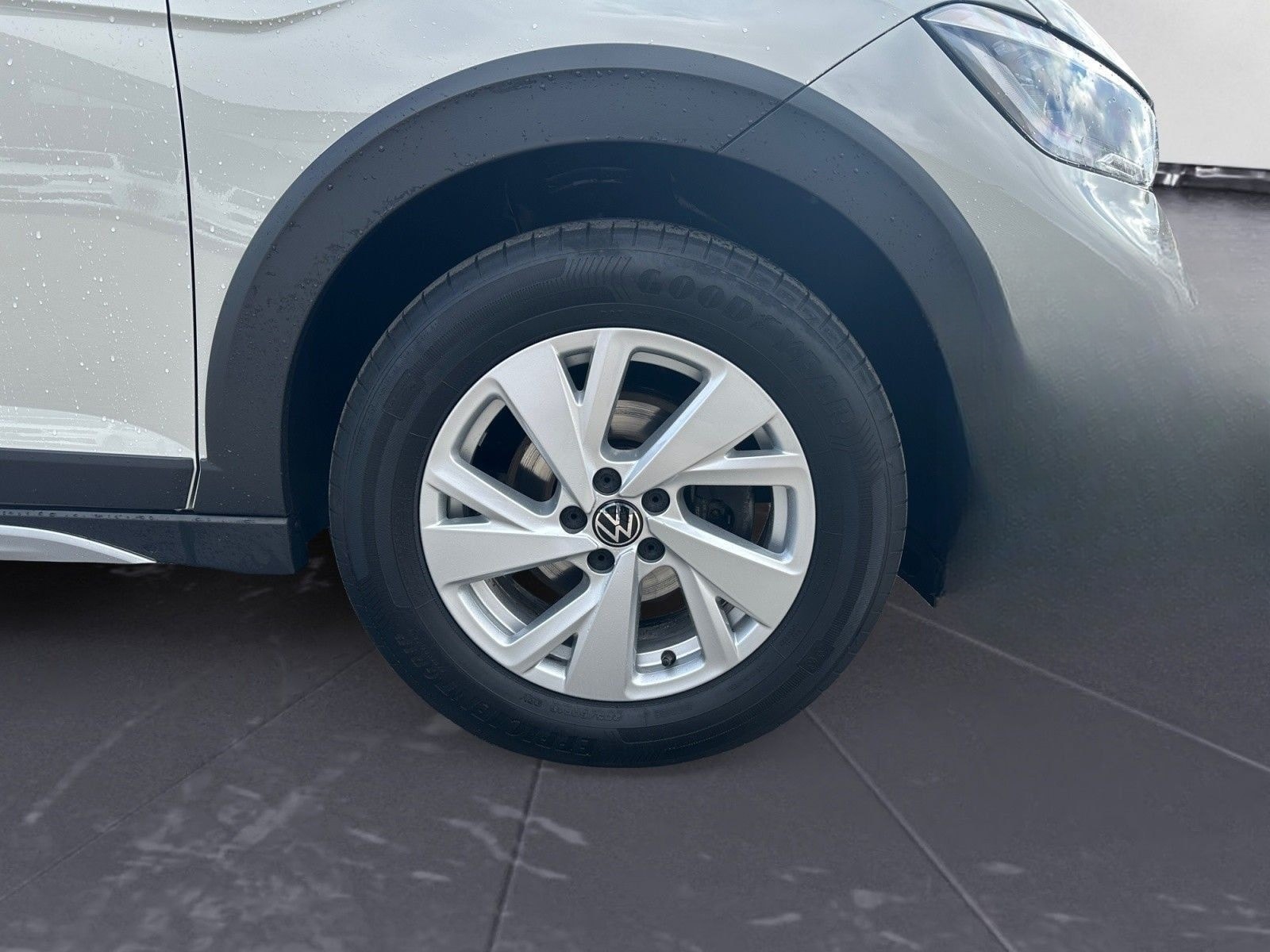 Volkswagen Taigo 1.5 TSI DSG Navi LED LaneAssist DAB+ PDC foto 12