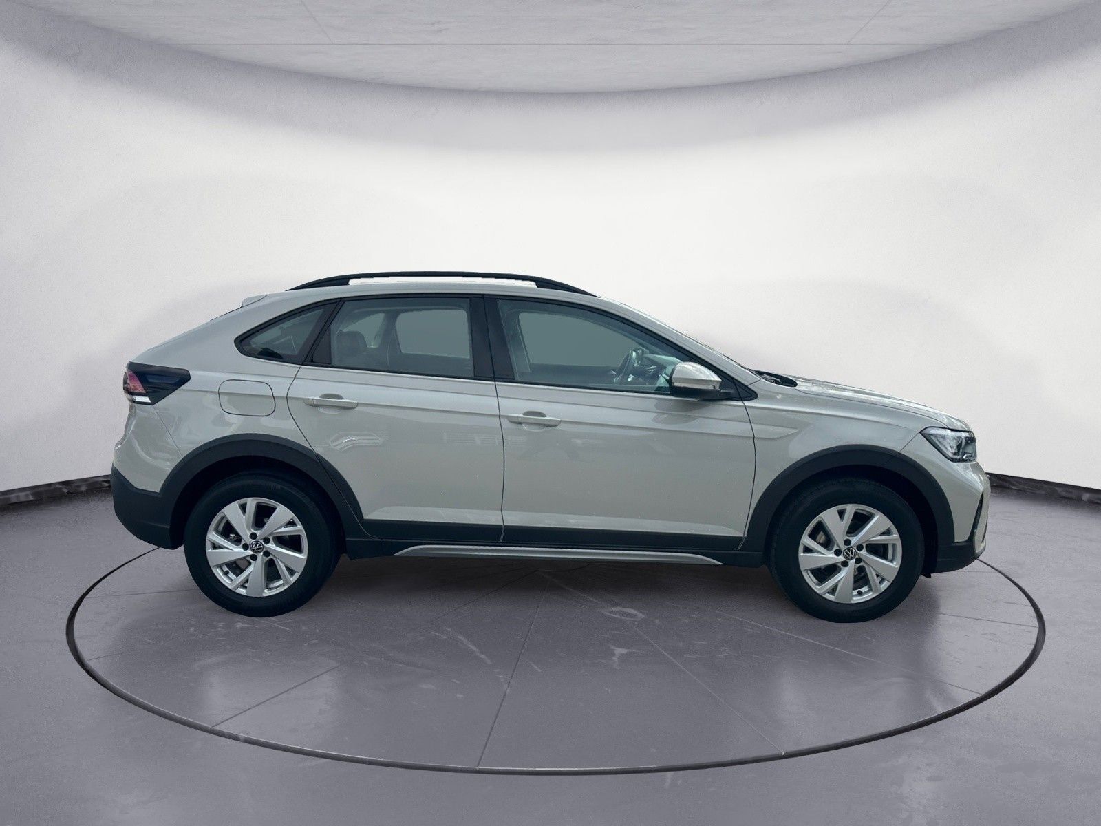 Volkswagen Taigo 1.5 TSI DSG Navi LED LaneAssist DAB+ PDC foto 6