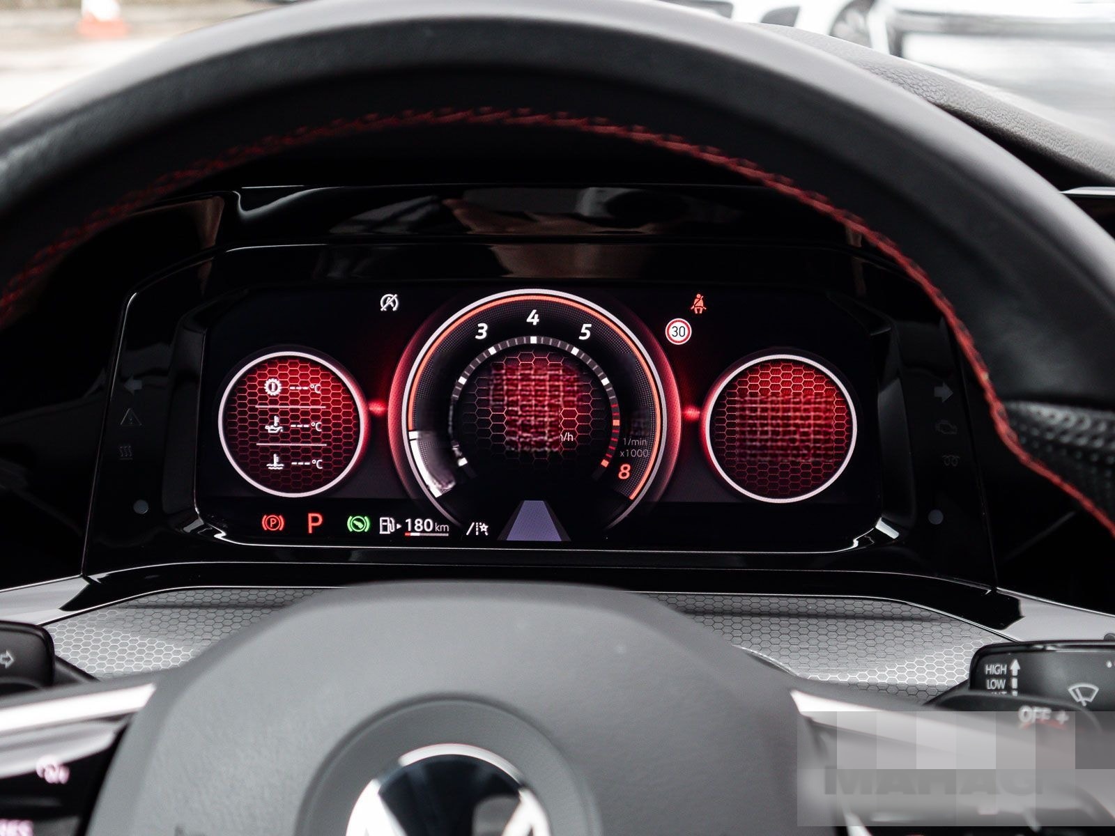 Volkswagen Golf VIII GTI Clubsport 2.0 TSI LED+ Navi Pano P foto 17