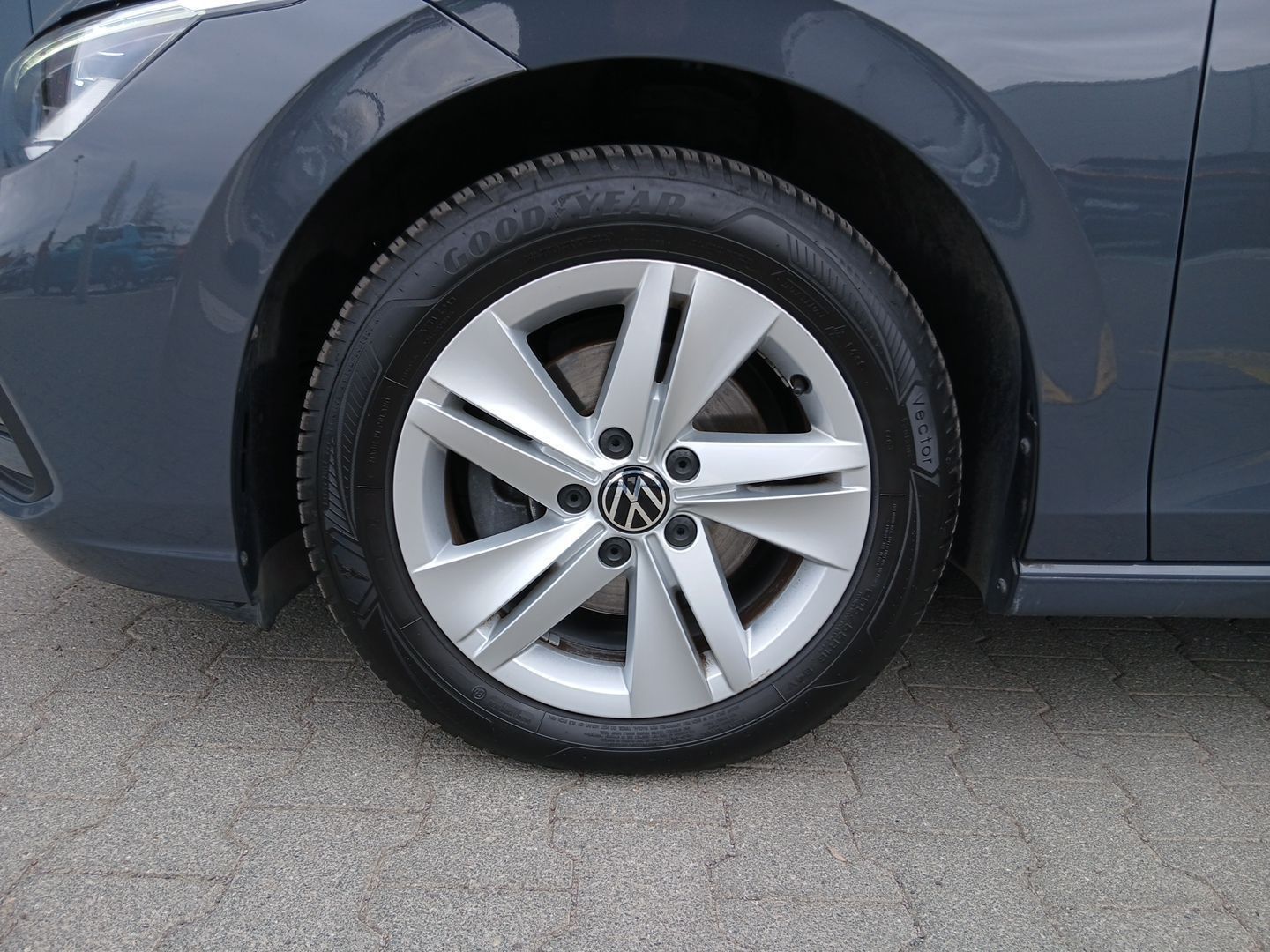 Volkswagen Golf VIII 2.0 TDI Life DSG *ACC*NAV*App-Connect* foto 7