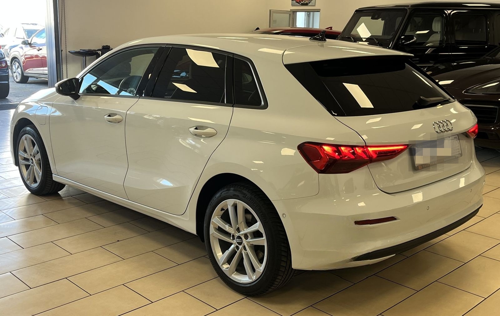 Audi A3 40 TFSI e S-Line*CarPlay*ACC*R-Cam*LED*SHZ*1H foto 5