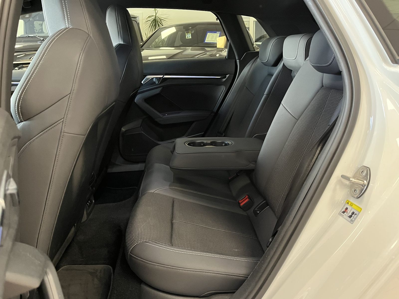 Audi A3 40 TFSI e S-Line*CarPlay*ACC*R-Cam*LED*SHZ*1H foto 9