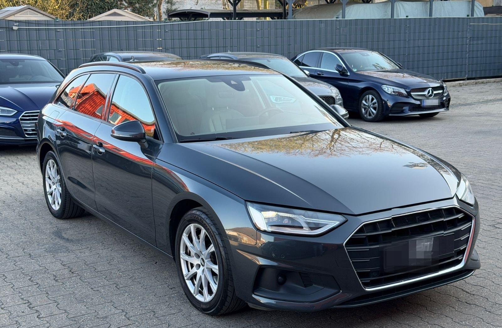 Audi A4 Avant 40 TDI LED/HeadUp/Kamera/Navi foto 4