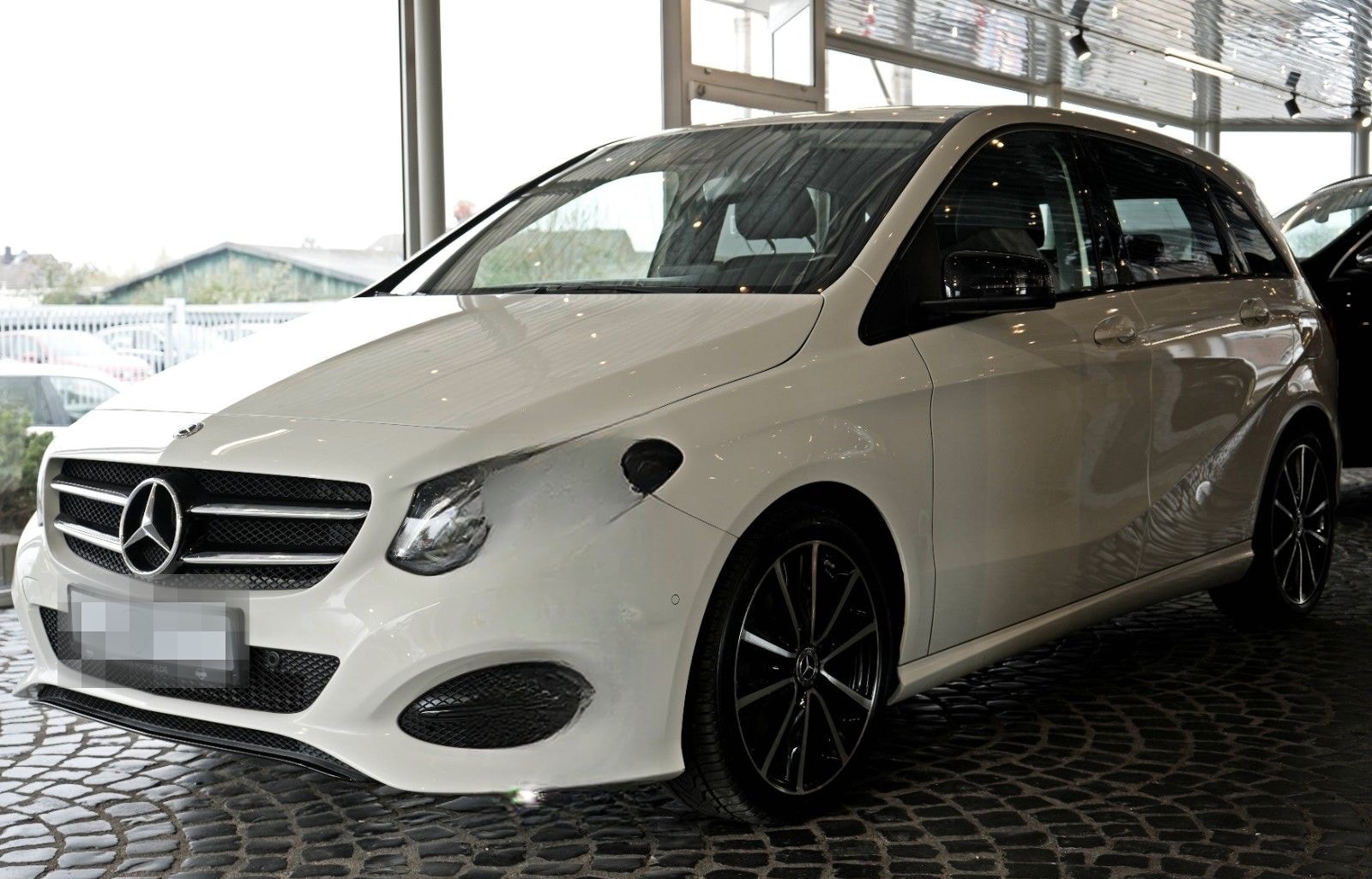 Mercedes-Benz B 220 4Matic Urban Style Edition NIGHT|BUSINESS foto 3