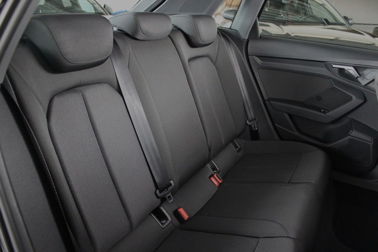 Audi A3 Sportback 40 TFSI e S-tronic LED Navi App DAB foto 13