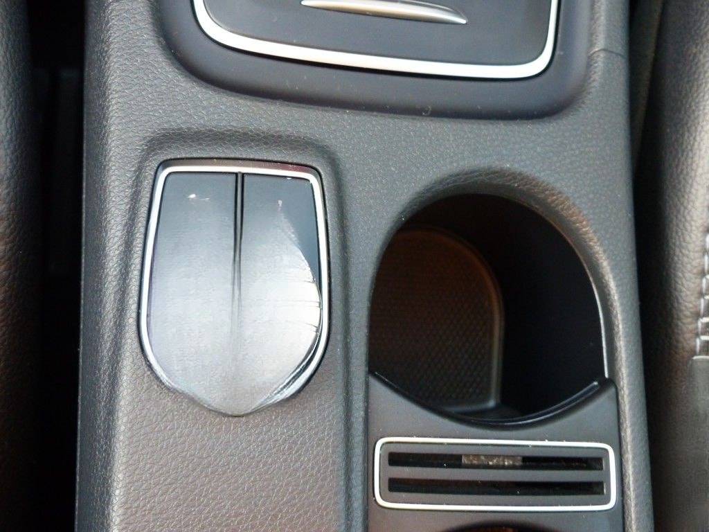 Mercedes-Benz GLA 250 4Matic Style Navi+Kamera+LED+Shzg+PDC+LM foto 25