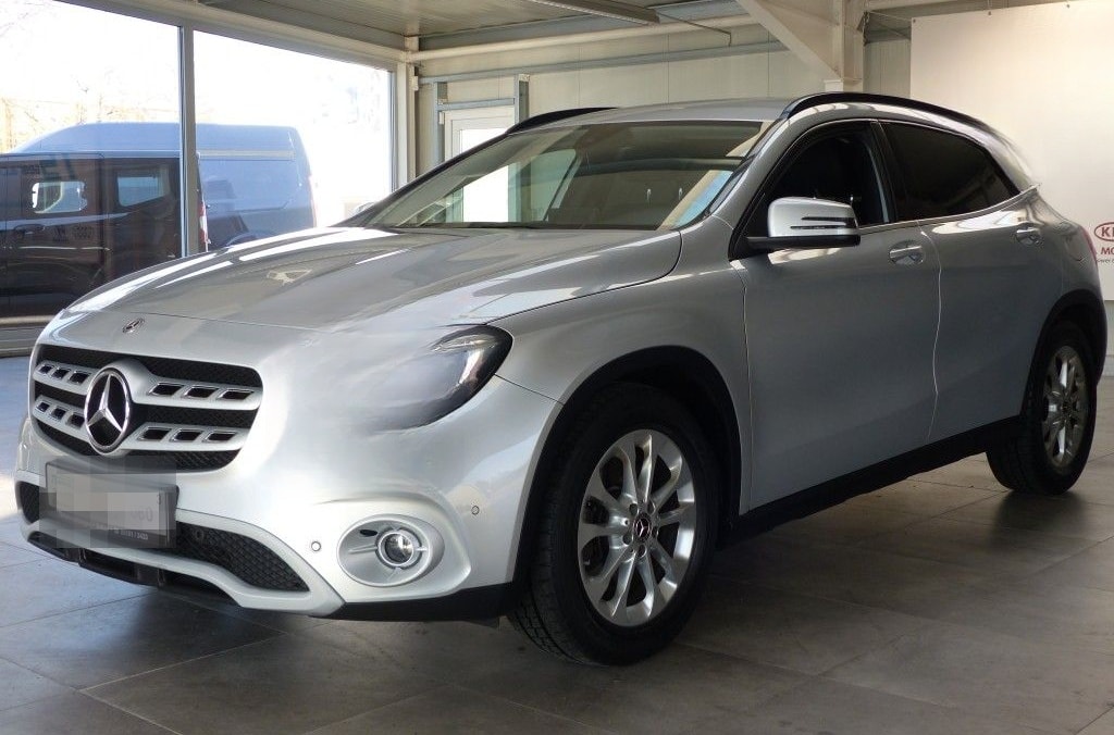 Mercedes-Benz GLA 250 4Matic Style Navi+Kamera+LED+Shzg+PDC+LM foto 5
