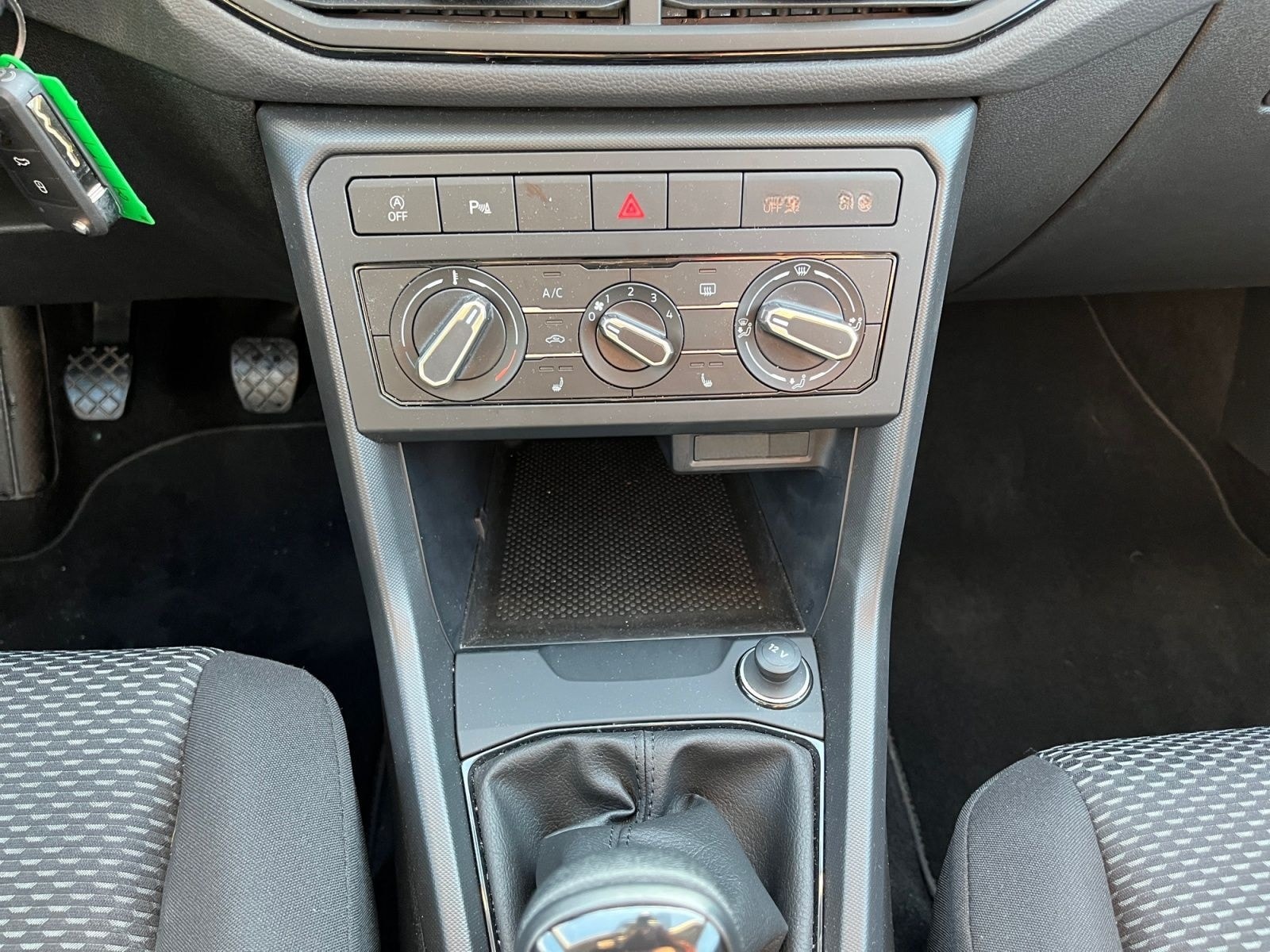 Volkswagen T-Cross 1.0 TSI LED Sitzheizung foto 9