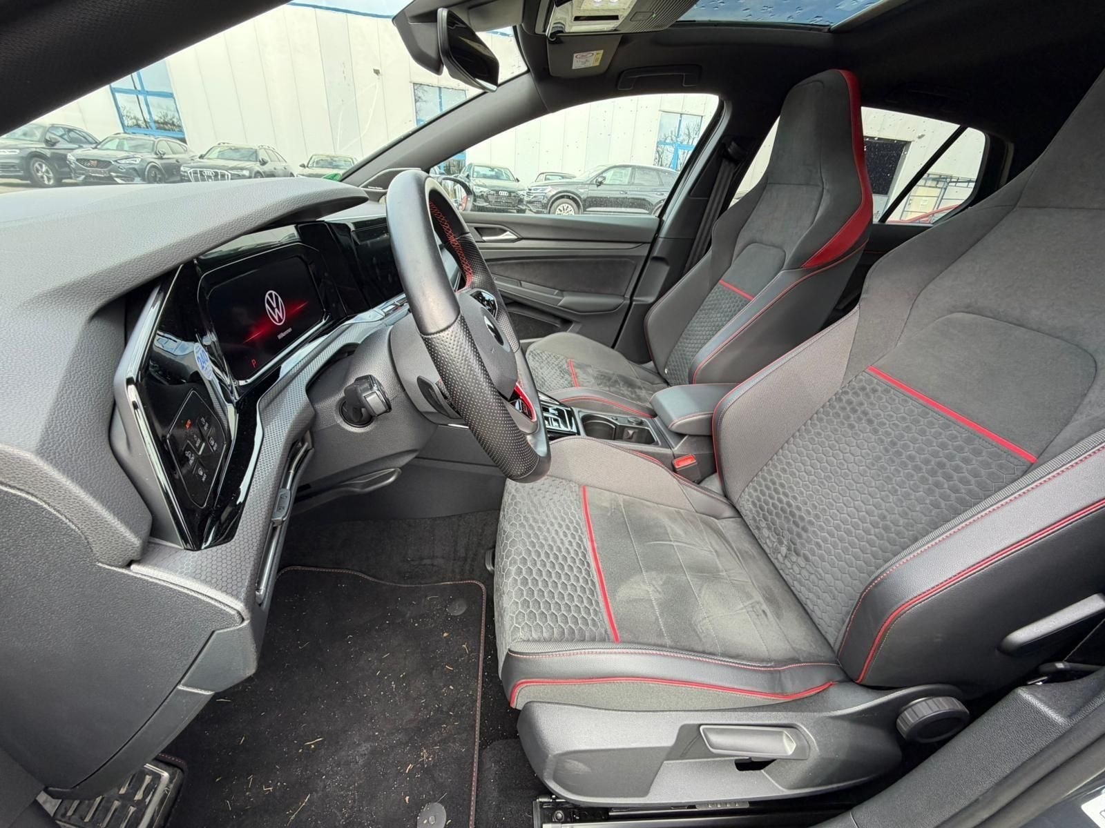 Volkswagen Golf GTI Clubsport 2.0 TSI /MATRIX/PANO/TRAVEL/ foto 11