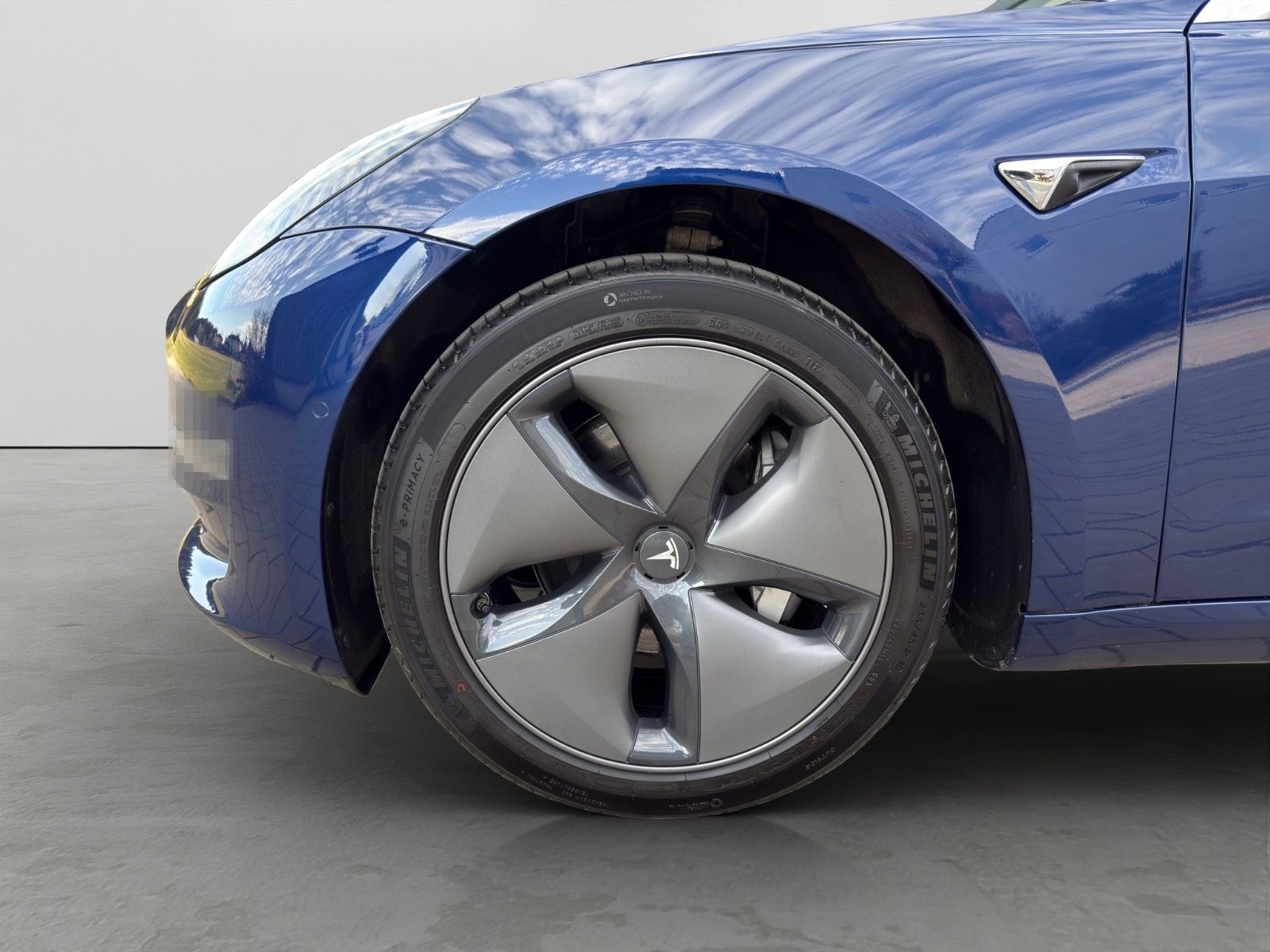 Tesla Model 3 Range Plus RWD 1.Hand foto 19