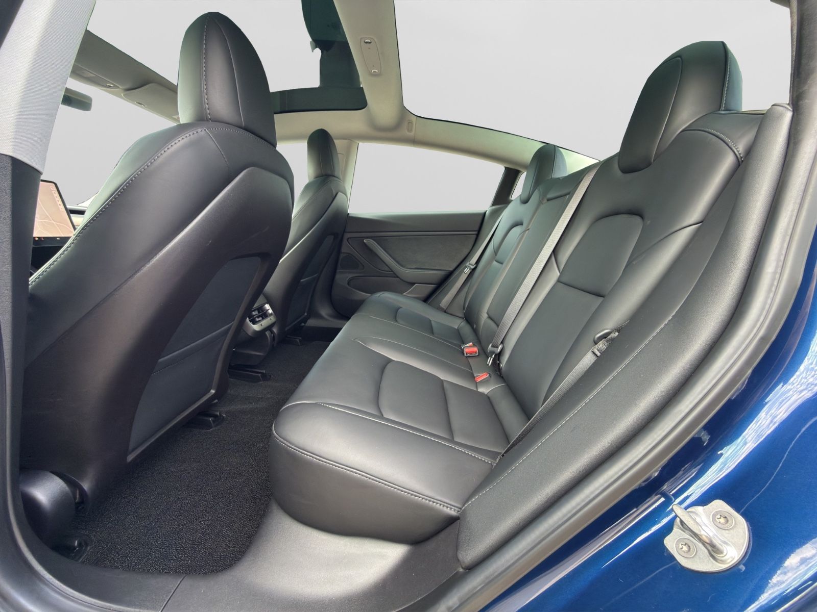 Tesla Model 3 Range Plus RWD 1.Hand foto 22