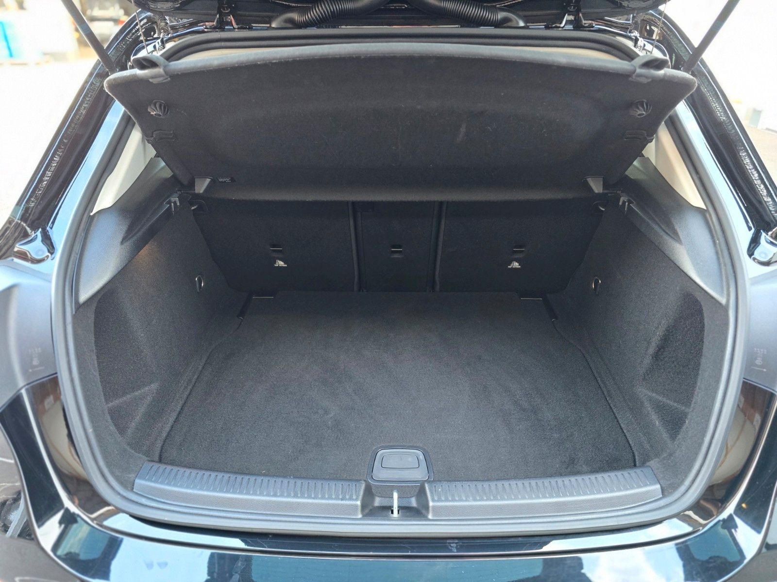 Mercedes-Benz A 200 d| SHZ| NAVI| APPLE & ANDROID foto 14