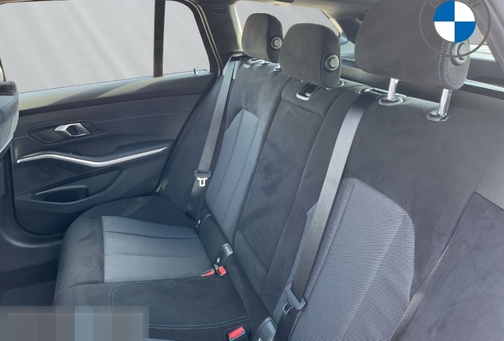 BMW 318 i Touring M Sport LC Prof Ad. LED Driv Assis foto 9