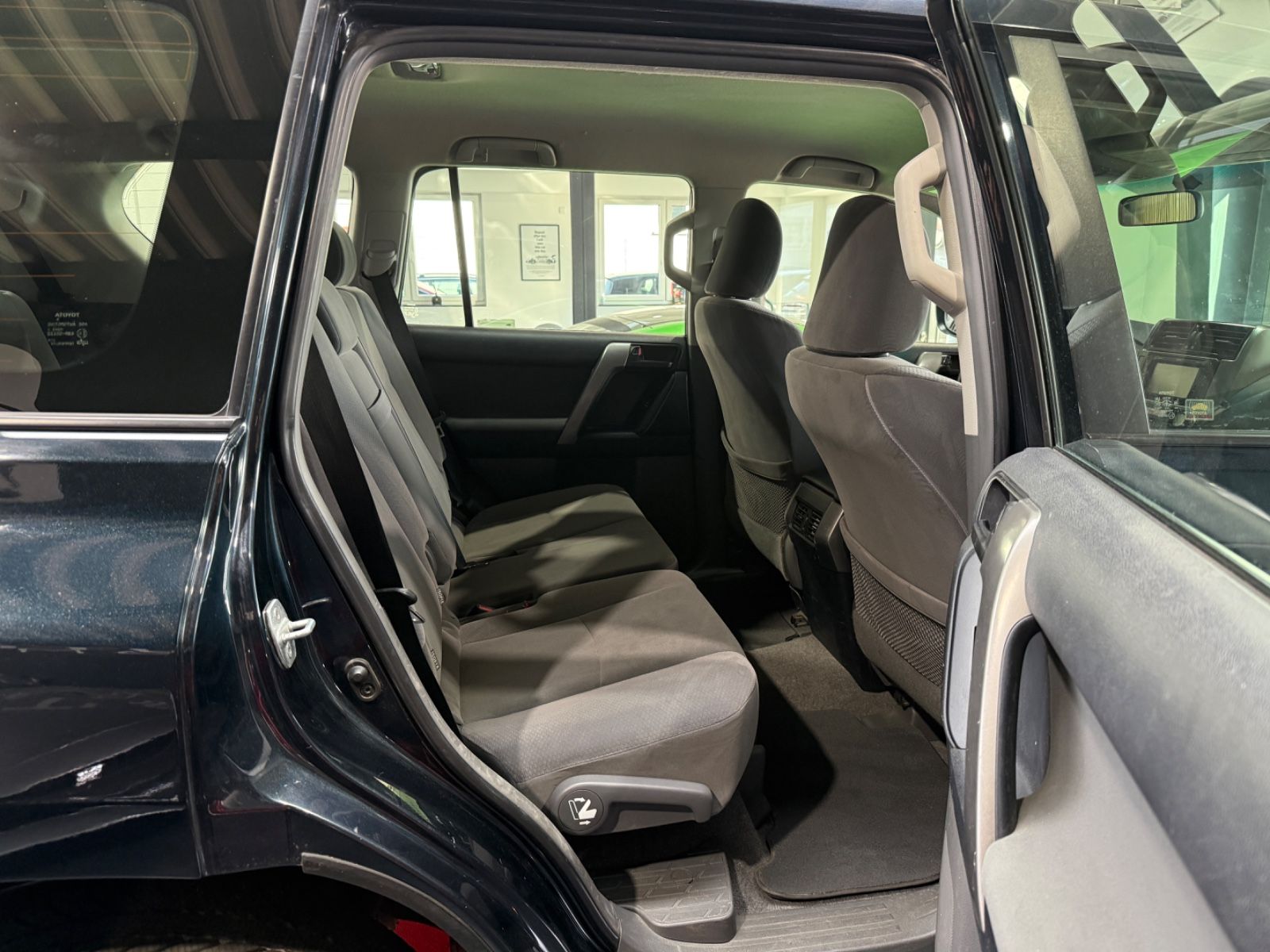 Toyota Land Cruiser 60th Anniversary 7-Sitz/Xenon/StHzg foto 17